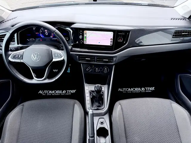 Volkswagen Polo view 11