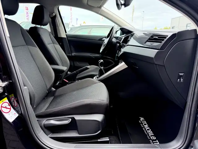 Volkswagen Polo view 13
