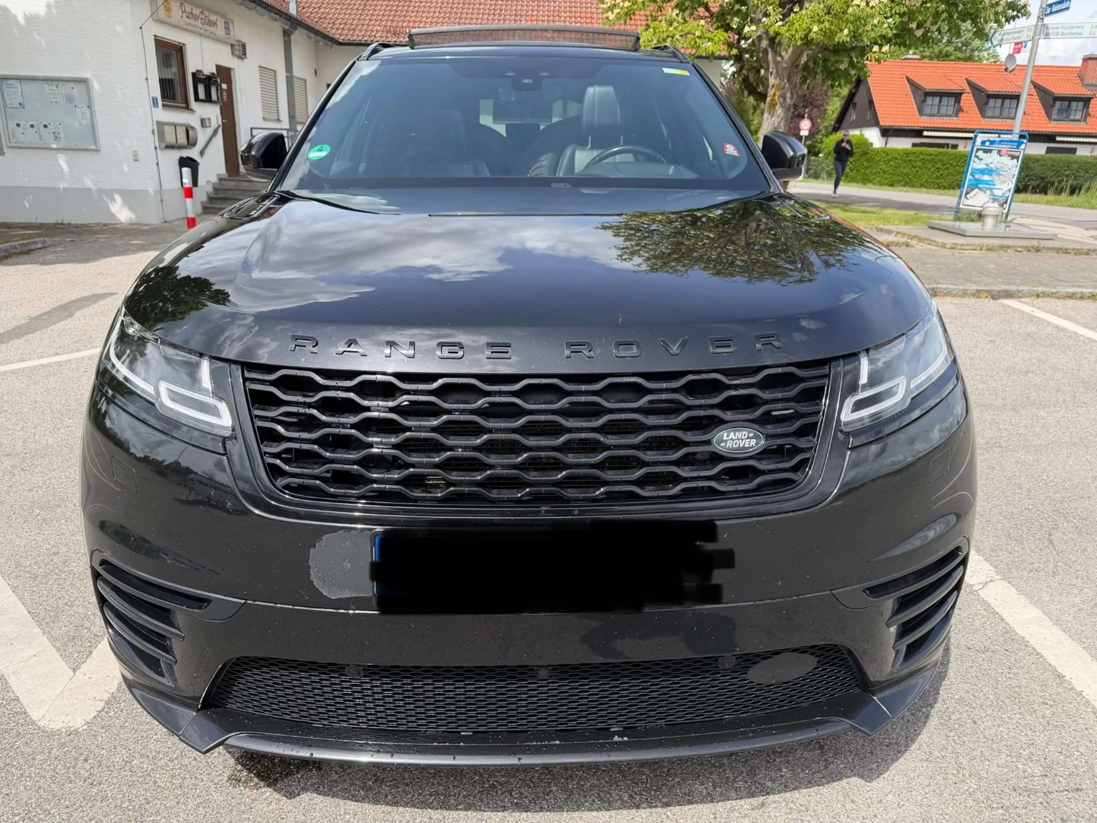 Land Rover Range Rover Velar R-Dynamic SE Pano Meridian — photo 7