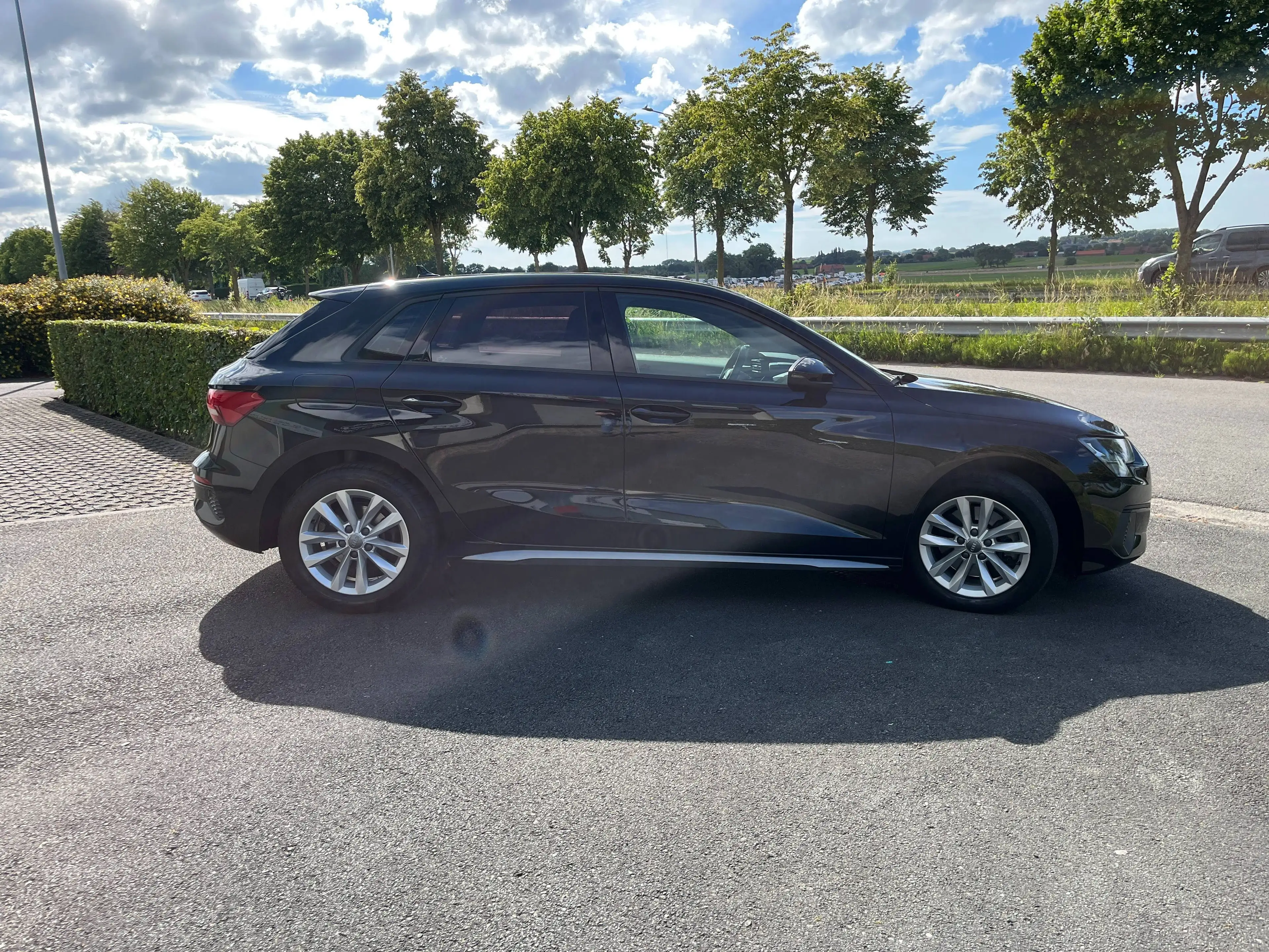 Audi A3 A3 Sportback 35 TFSI Carplay Sportzetels LED koplampen — photo 7