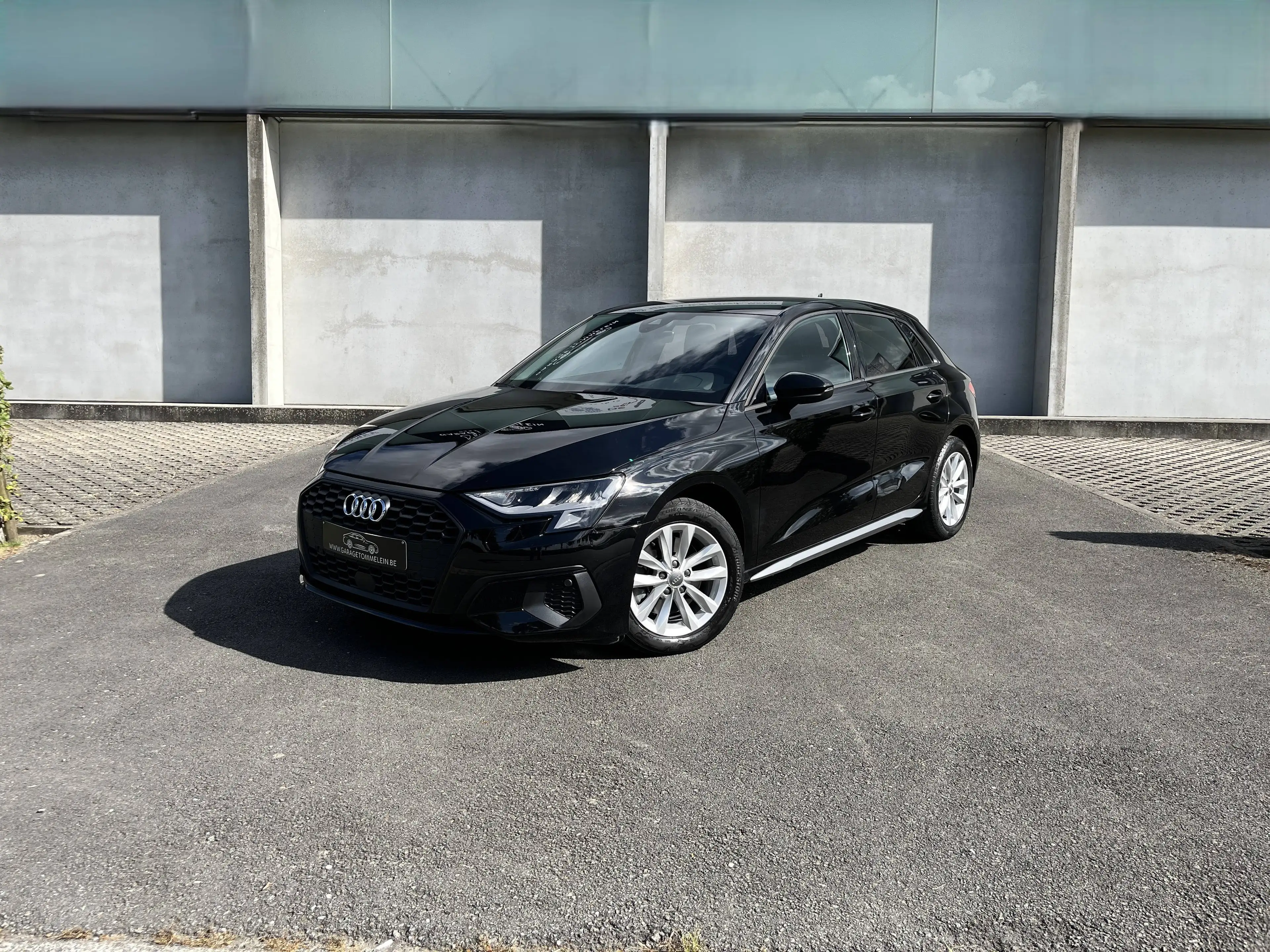 Audi A3 A3 Sportback 35 TFSI Carplay Sportzetels LED koplampen — photo 3