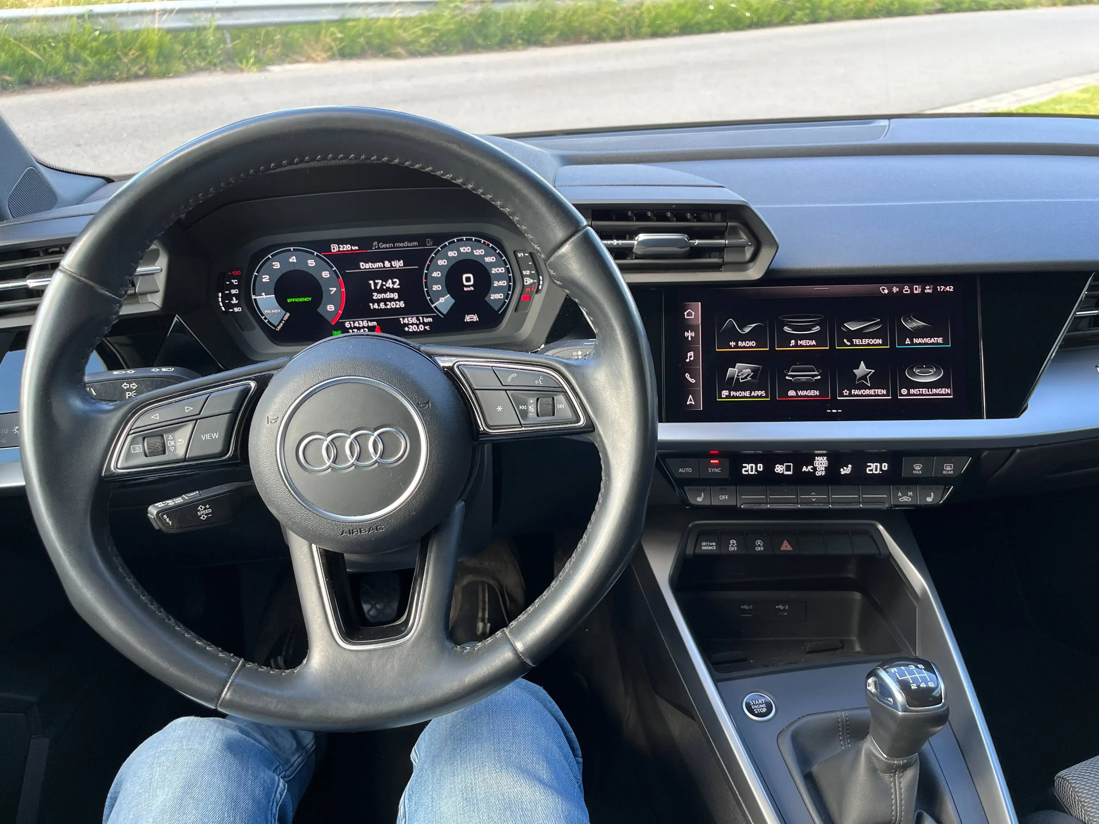 Audi A3 A3 Sportback 35 TFSI Carplay Sportzetels LED koplampen — photo 12