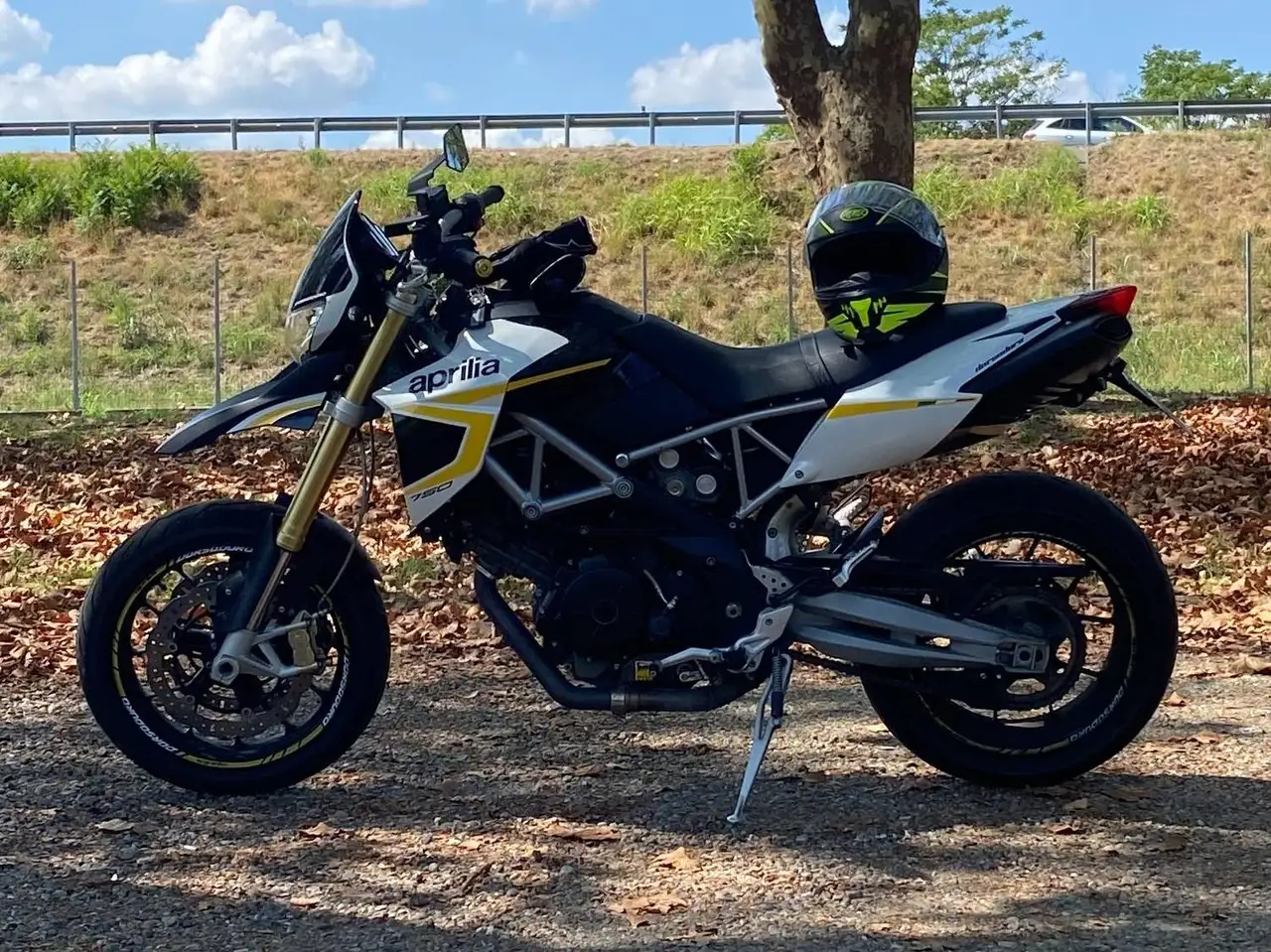 Aprilia Dorsoduro