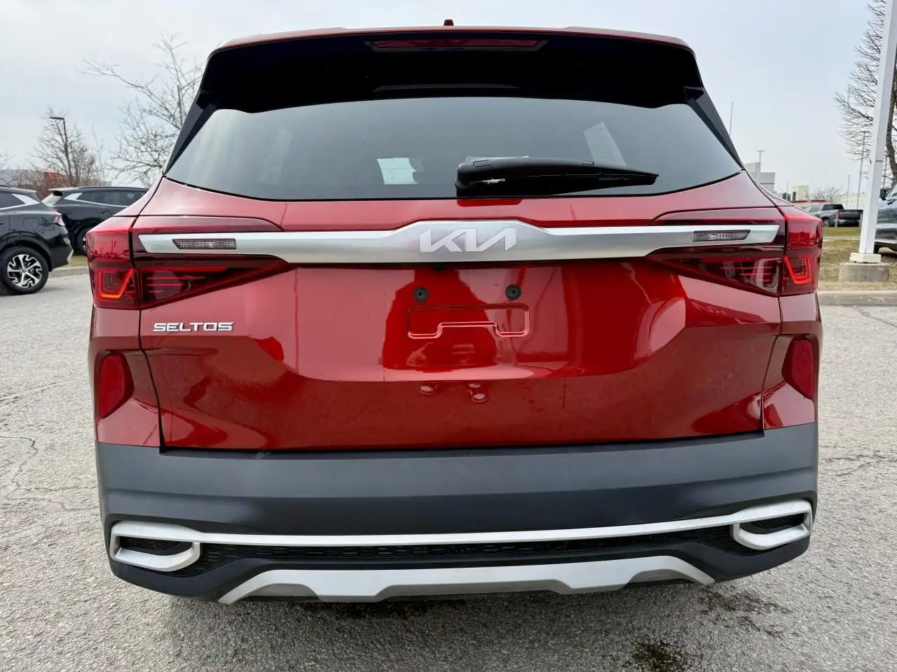 Kia Seltos снимка Kia Seltos