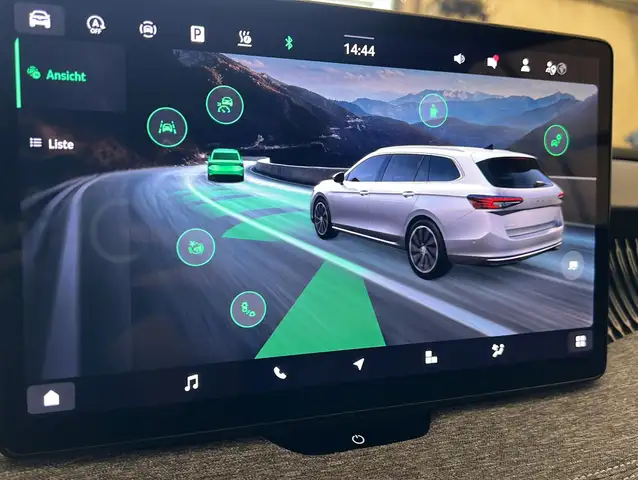 Skoda Superb view 18