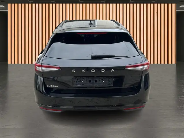 Skoda Superb view 25
