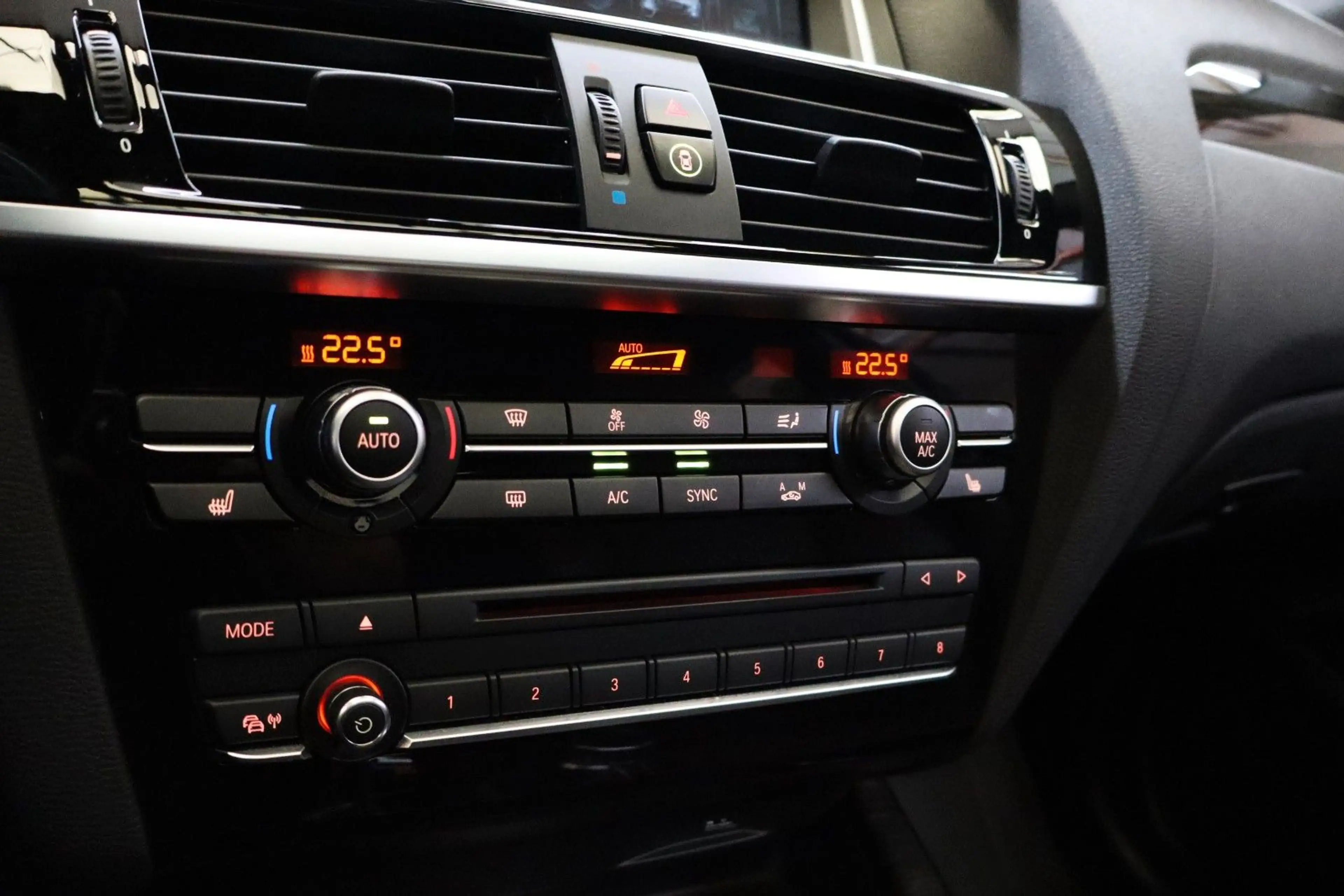 BMW X4 20d xDrive Aut. M-Sportpaket Kamera Head-Up — photo 15