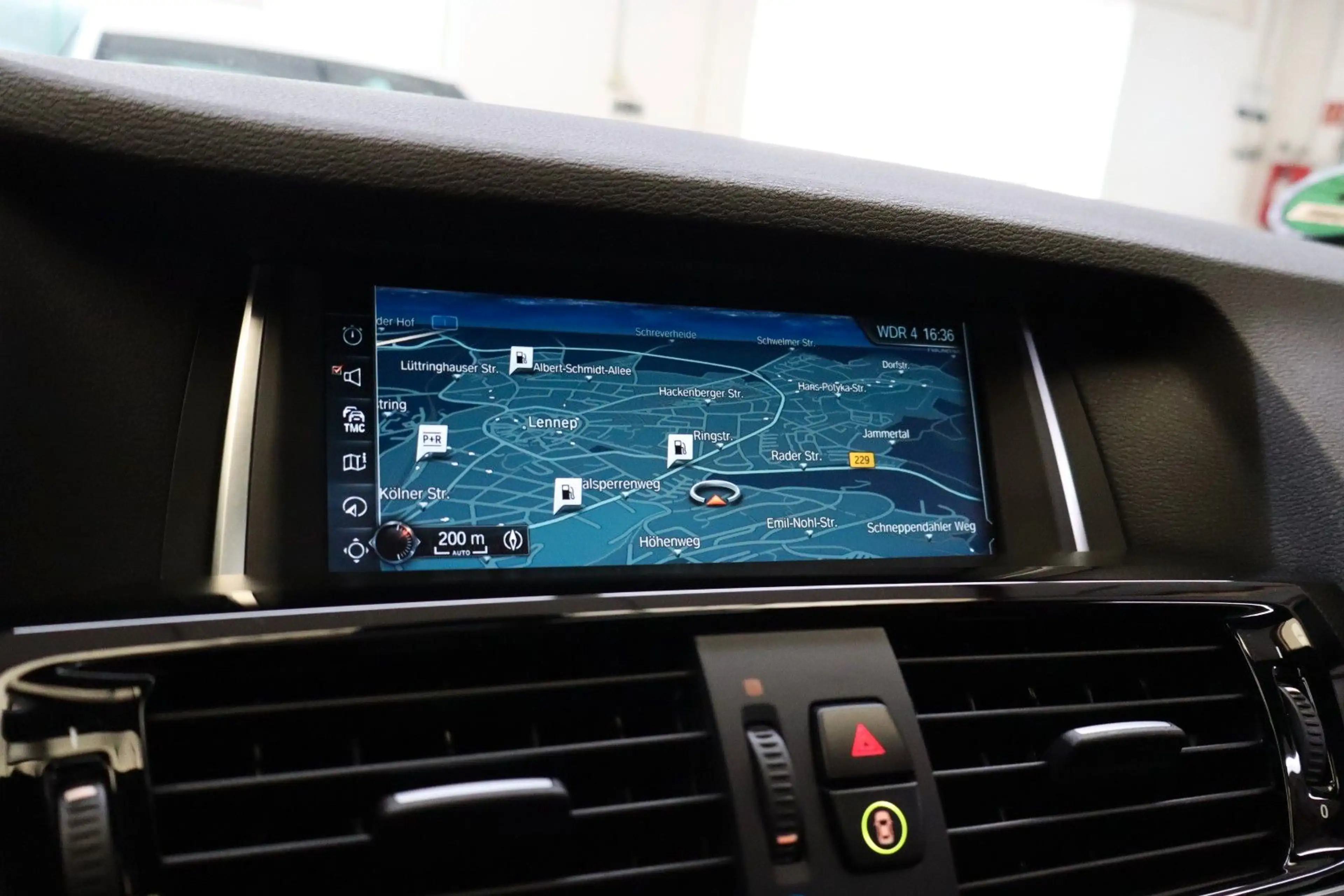BMW X4 20d xDrive Aut. M-Sportpaket Kamera Head-Up — photo 9