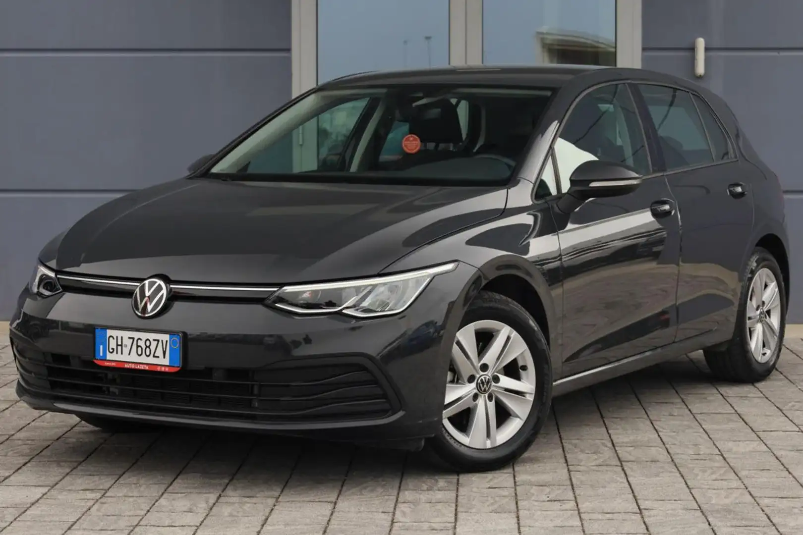 Volkswagen Golf 1.0 eTSI EVO DSG Life Grau - 1