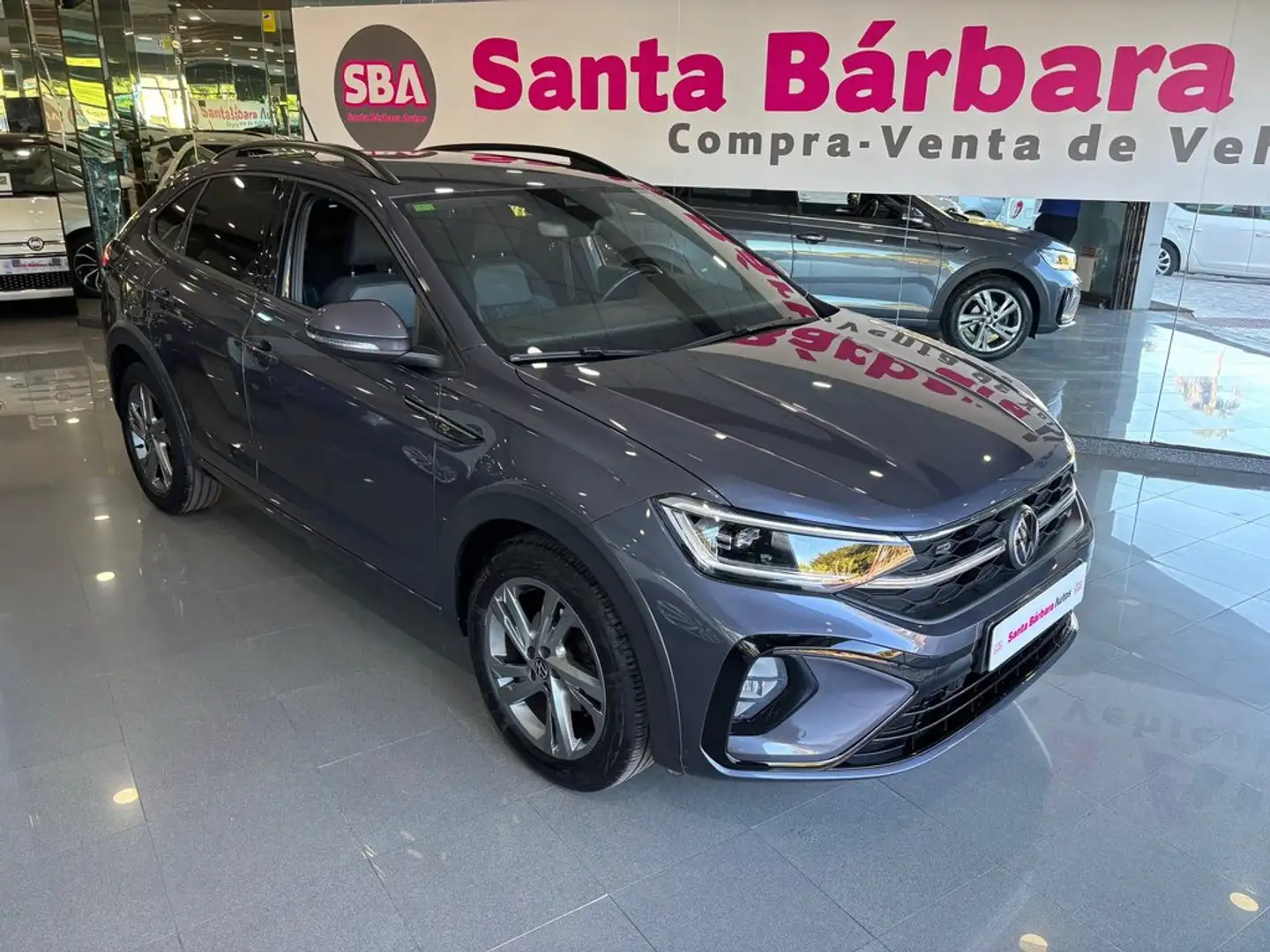 Volkswagen Taigo R-Line 1.0 TSI 81kW (110CV) DSG Gris - 2