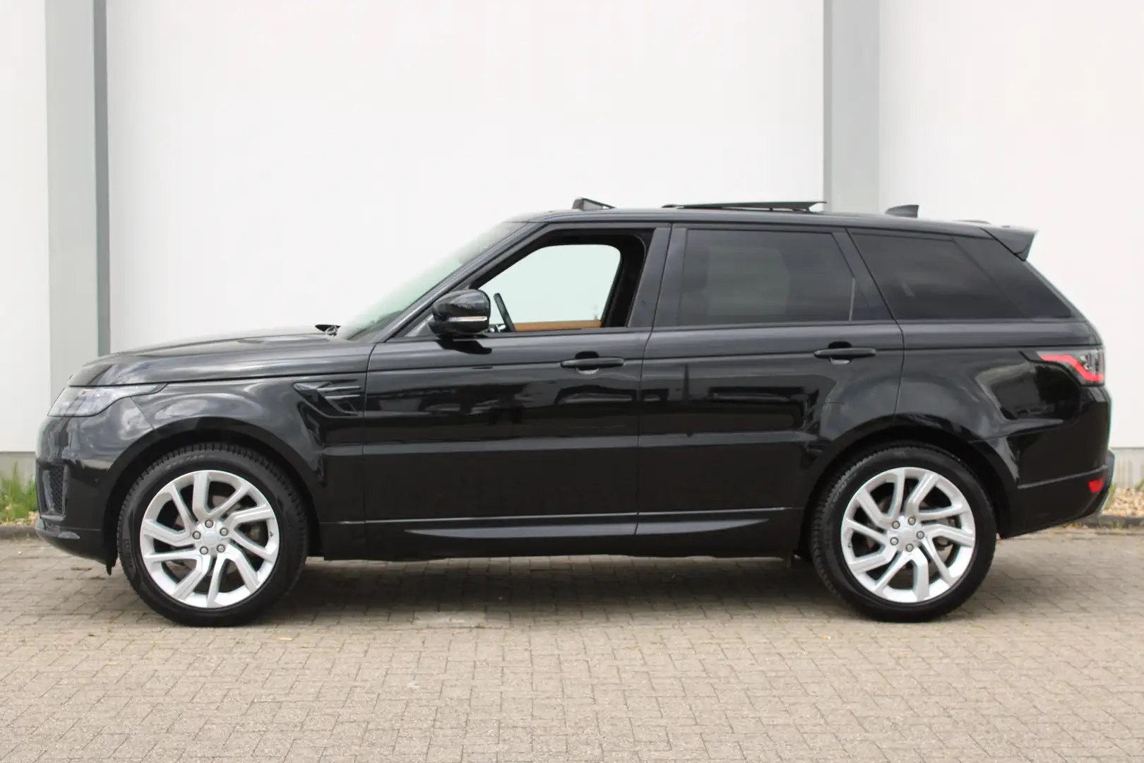 Land Rover Range Rover Sport 3.0 SDV6 HSE / LEDER / Navigatie / Camera / Panora Negro - 2