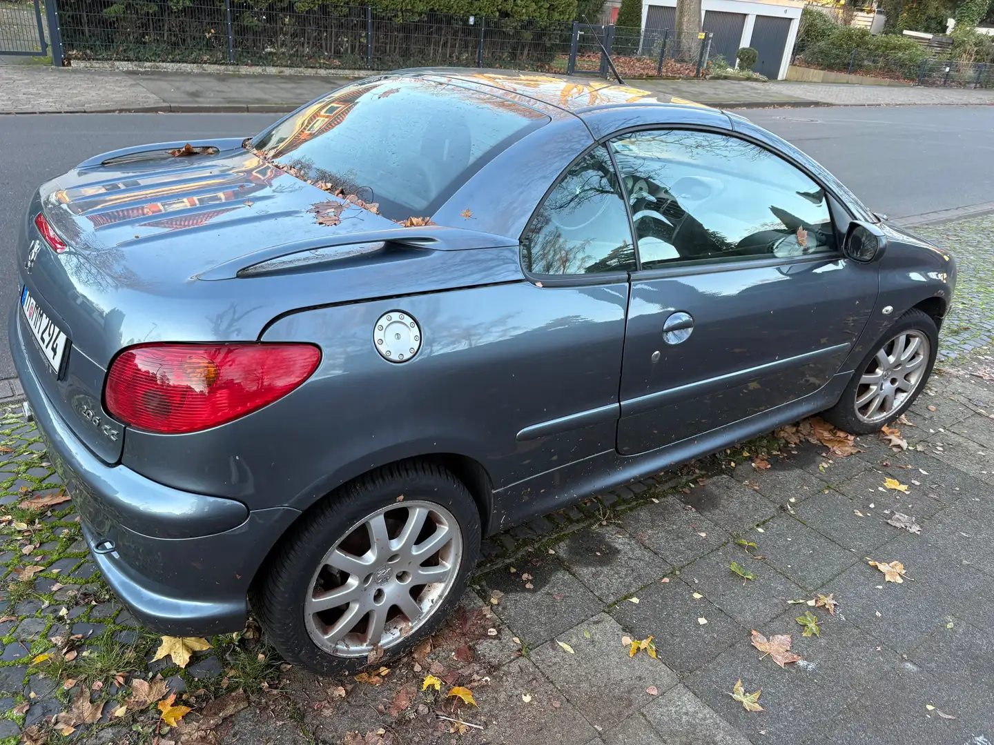 Peugeot 206 206 CC HDi FAP 110 Platinum Grau - 2