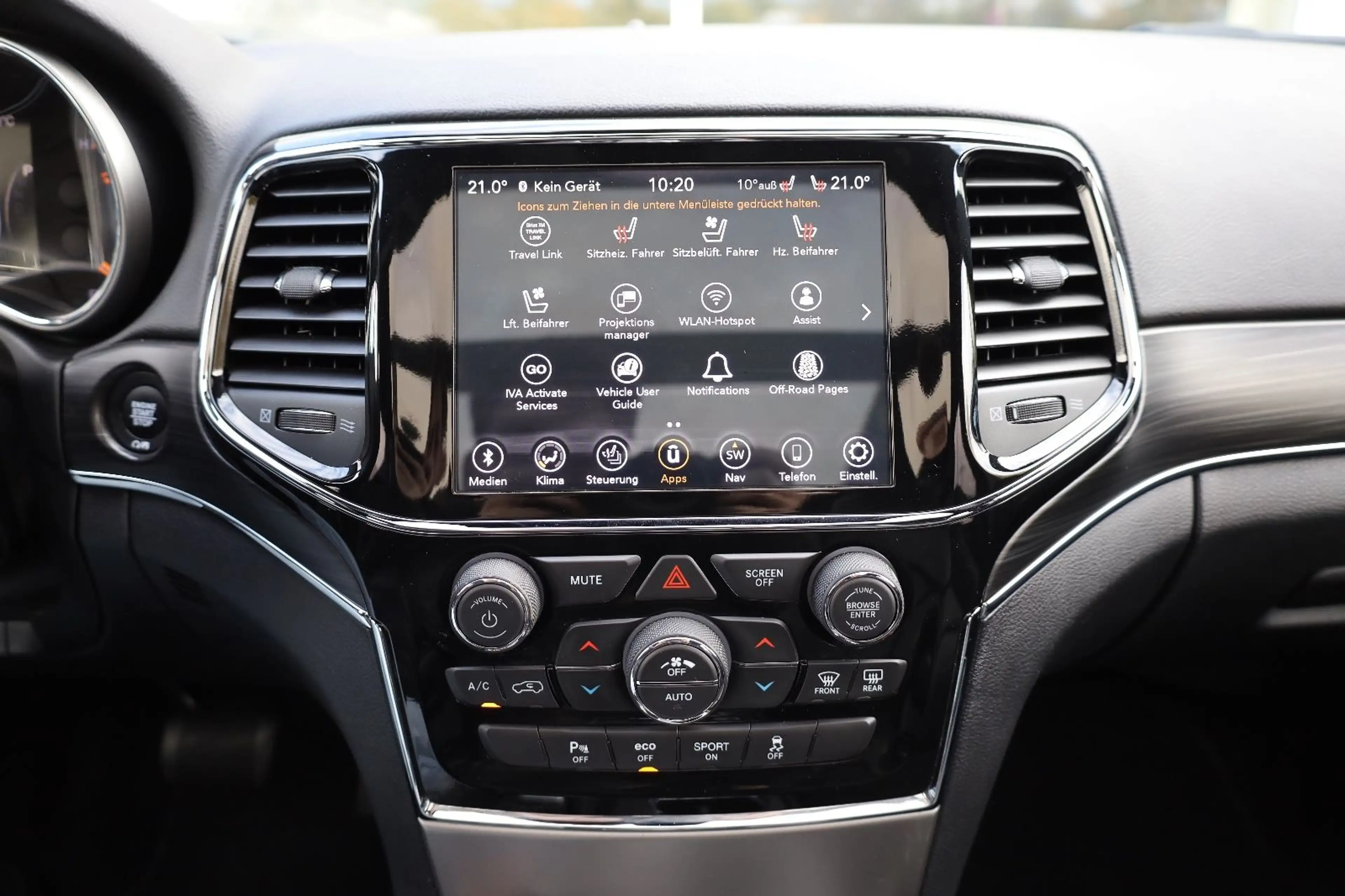 Jeep Grand Cherokee 5.7 V8 Limited/BRCGAS/PANO/R20 — photo 13