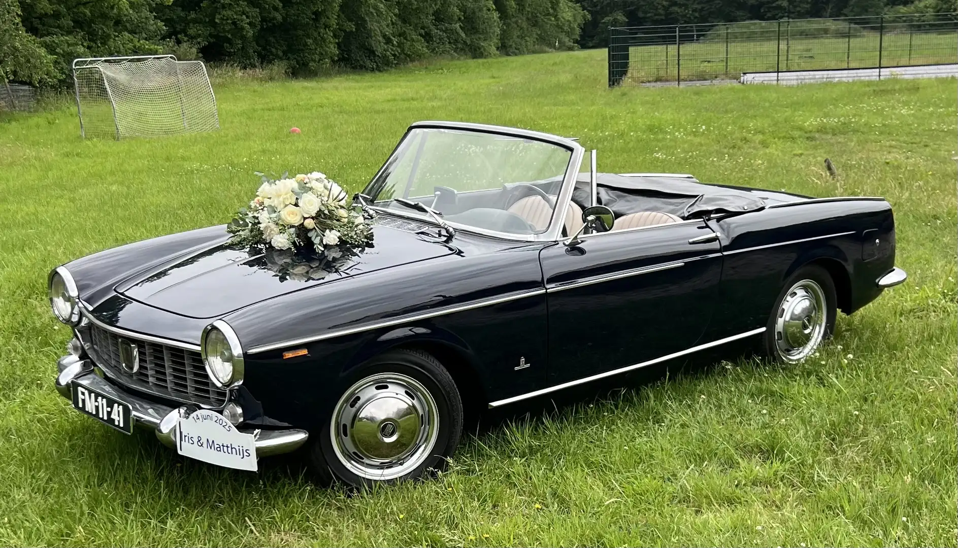 Oldtimer Fiat Fiat 1500 Spider Pininfarina Blau - 1