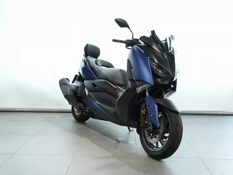Yamaha XMAX 400 - foto 2