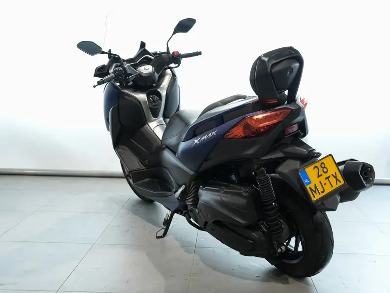 Yamaha XMAX 400 - foto 5