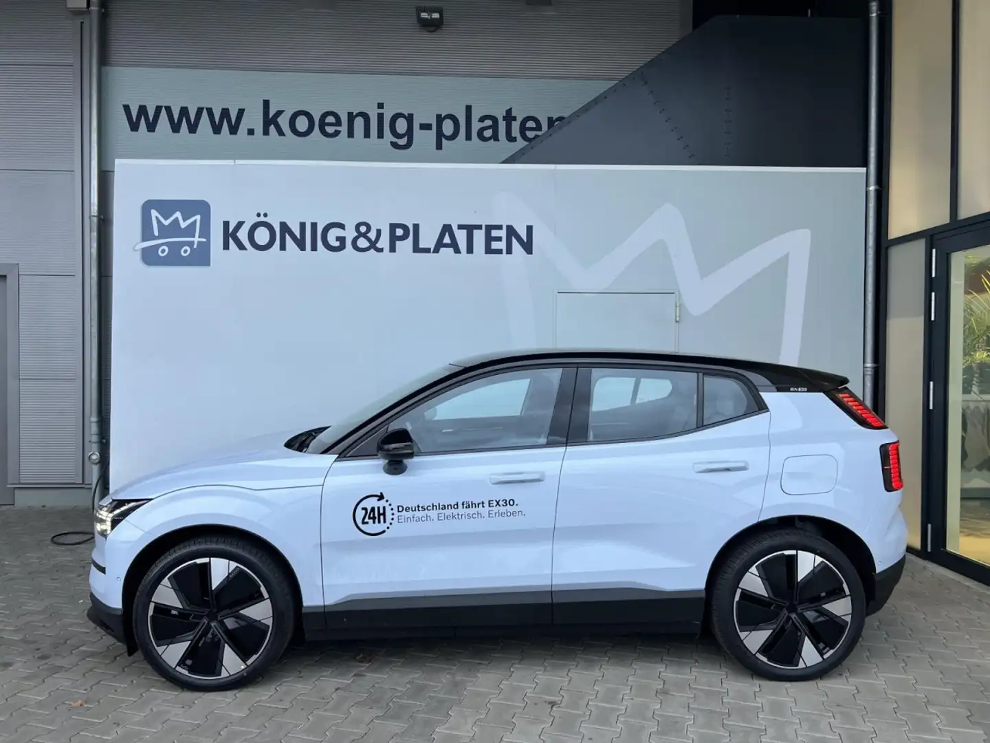Volvo EX30 Twin Motor Performance AWD Ultra Klima Blau - 2