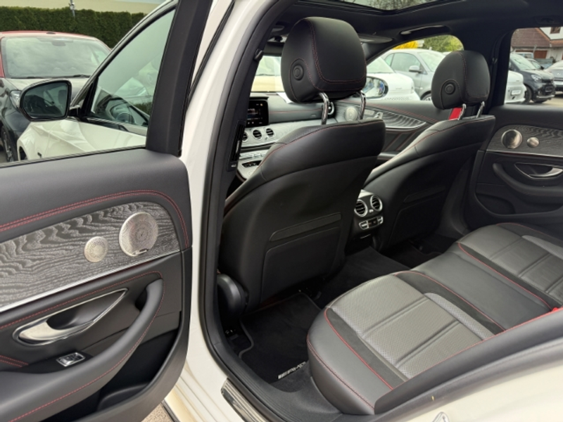 Mercedes-Benz E 53 AMG 4Matic T-Modell Night Panorama AHK FAP — photo 17