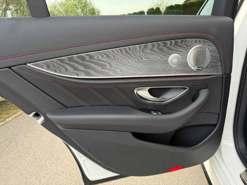 Mercedes-Benz E 53 AMG 4Matic T-Modell Night Panorama AHK FAP — photo 16