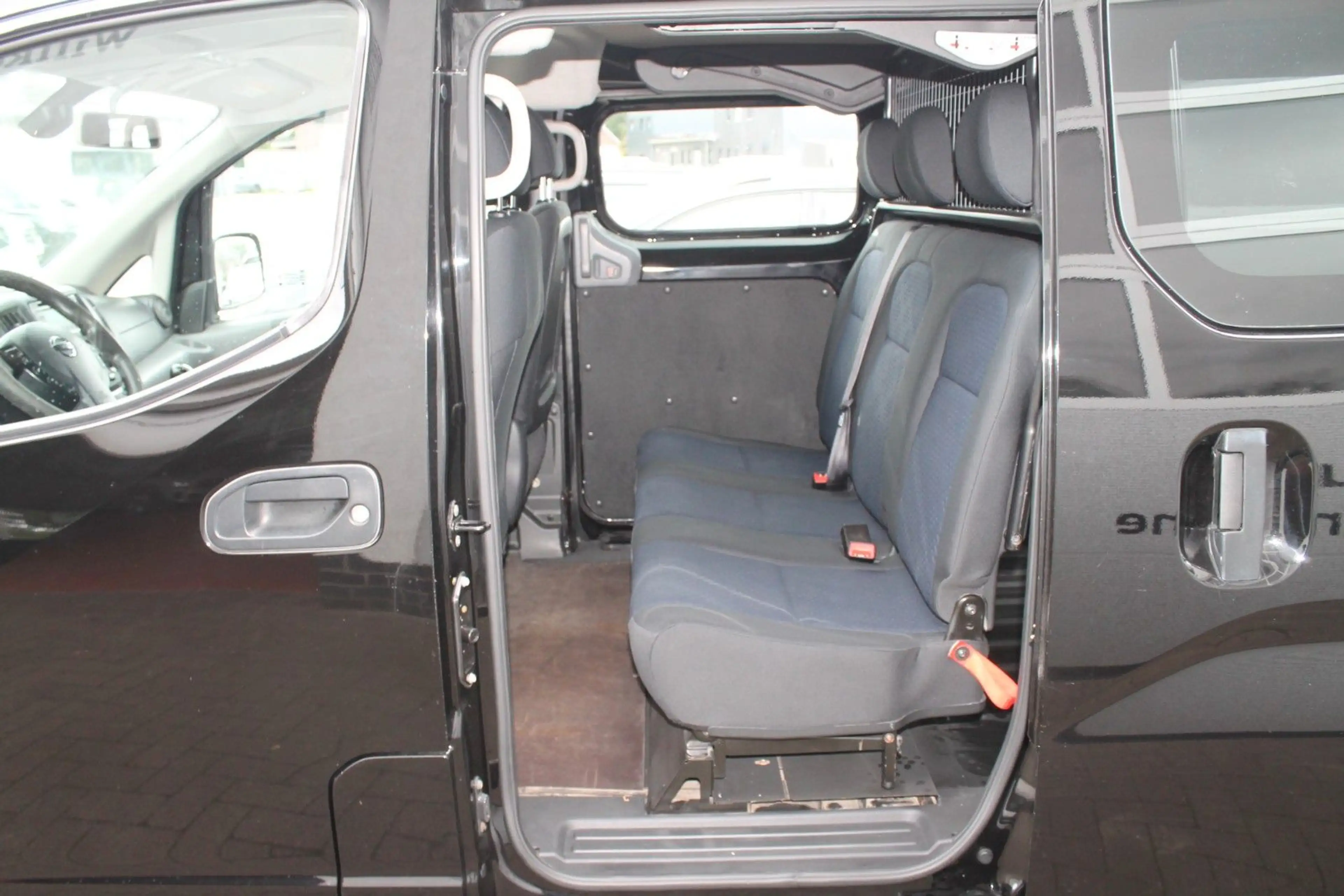 Nissan NV200 /Evalia Kasten Pro *TÜV-NEU* — photo 11