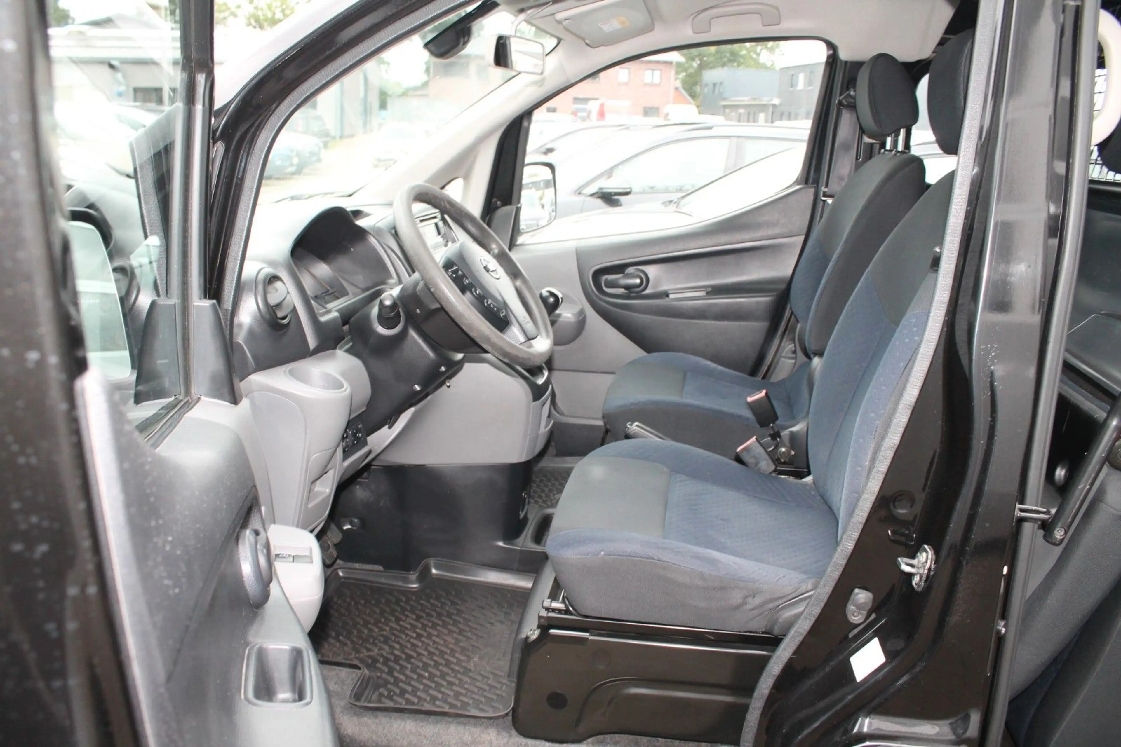Nissan NV200 /Evalia Kasten Pro *TÜV-NEU* — photo 13