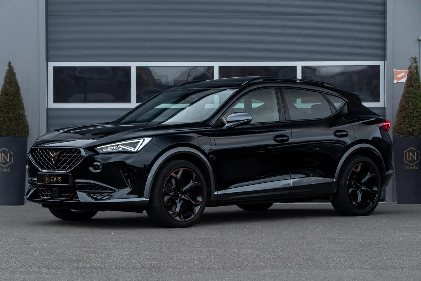 CUPRA Formentor 1.4 e-Hybrid Performance |Pano|DAB|Memory Schwarz - 1