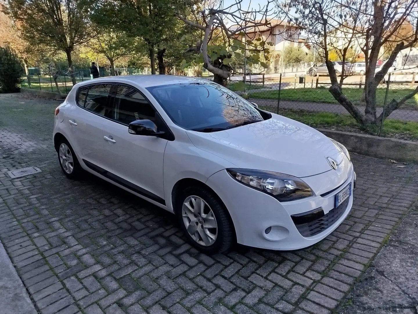 Renault Megane Megane III 1.5 dci Attractive 90cv Bianco - 1