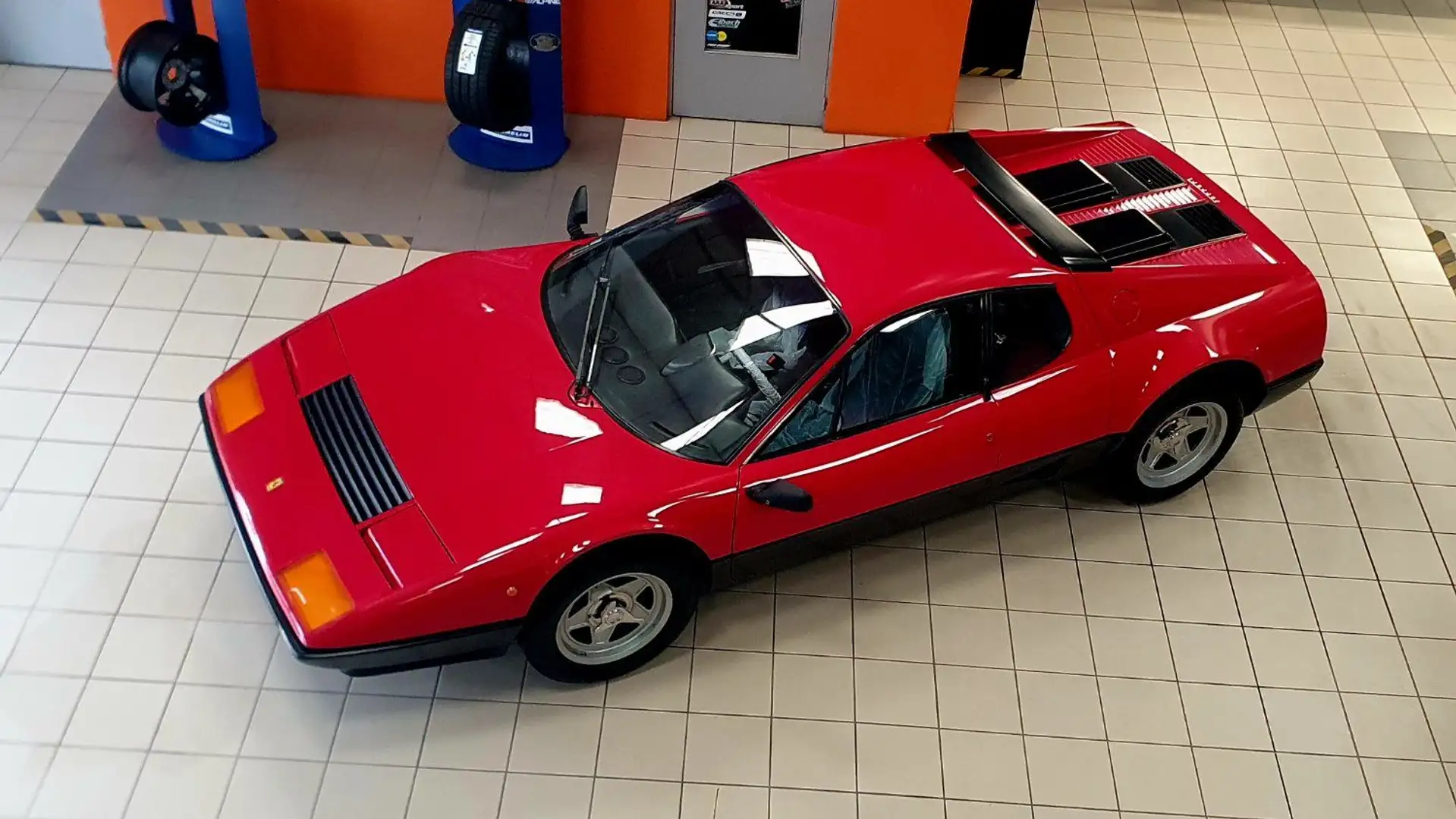 Ferrari 512 4.9 l 322 cv INJECTION Rot - 2
