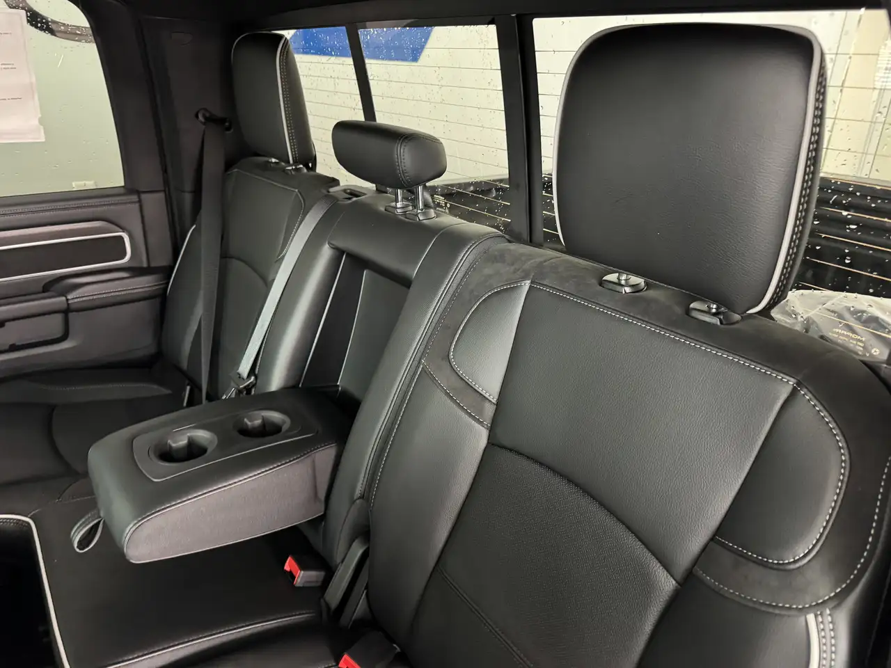 RAM 3500 снимка RAM 3500
