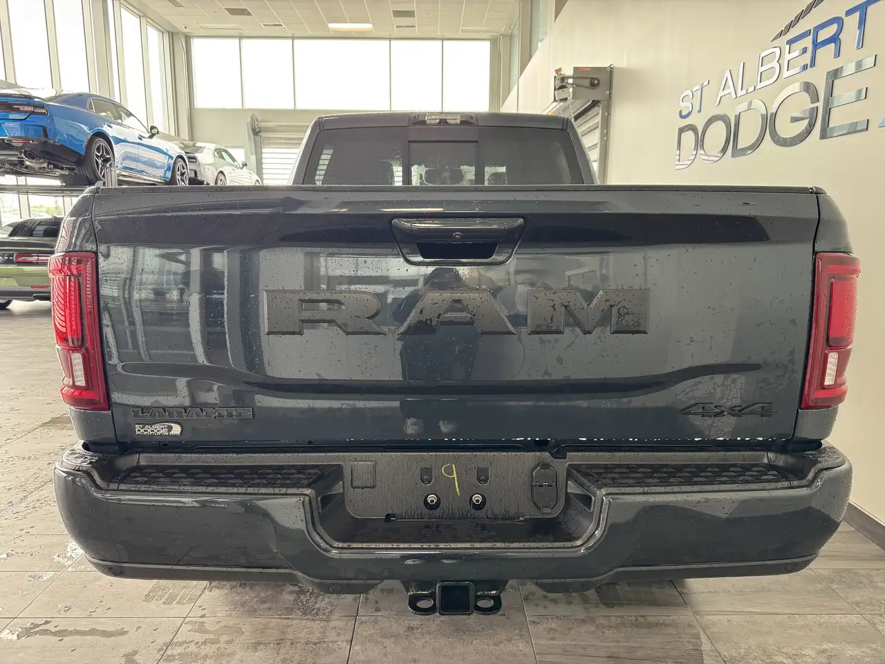 RAM 3500 снимка RAM 3500