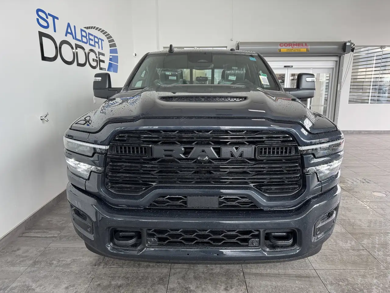 RAM 3500 снимка RAM 3500