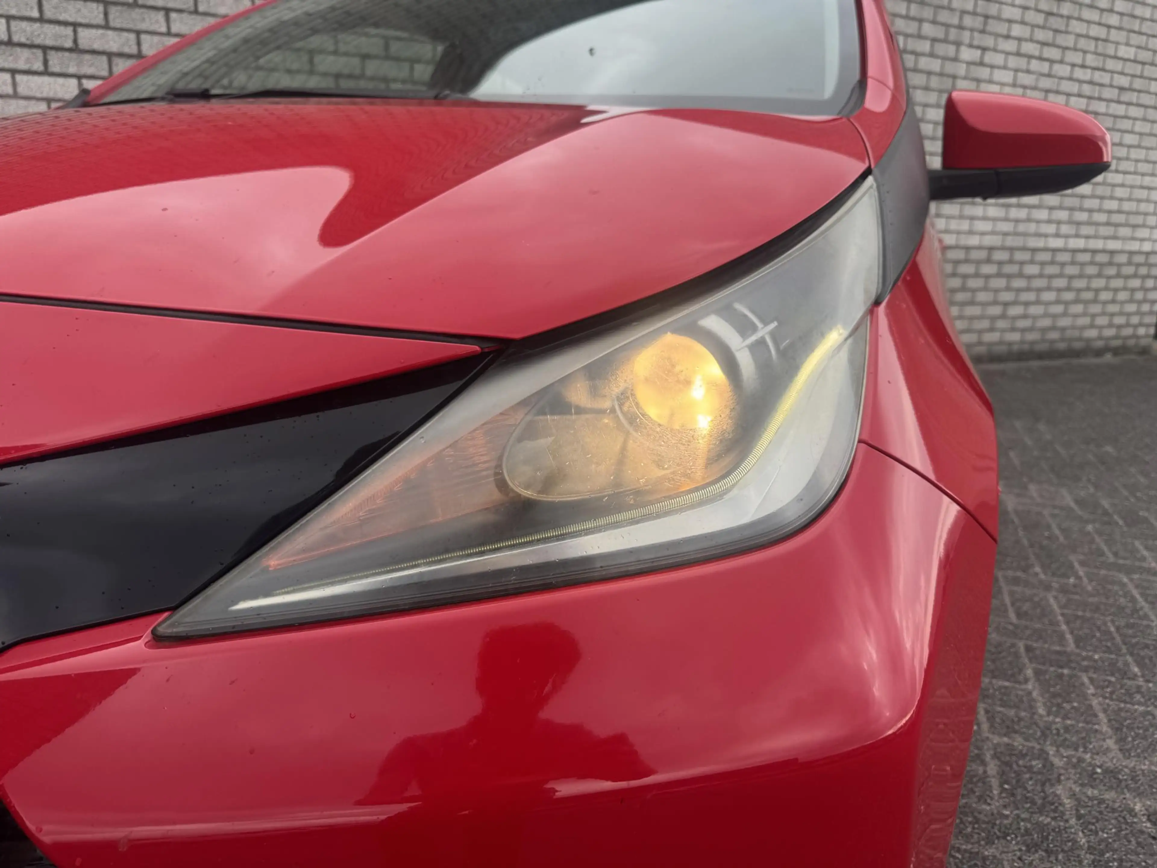 Toyota Aygo 1.0 VVT-i x-play | All-Season banden | Dealer Onde — photo 27