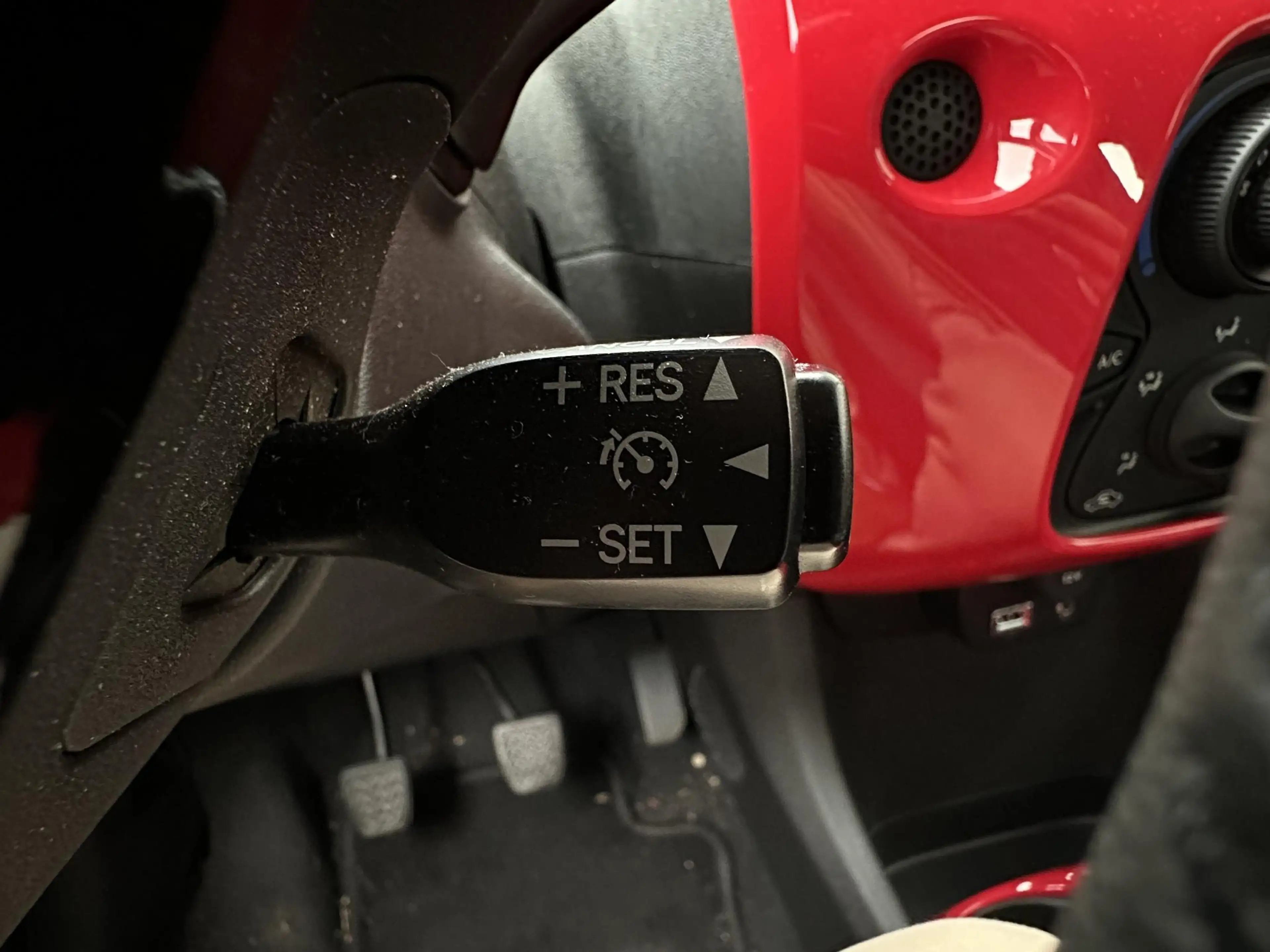 Toyota Aygo 1.0 VVT-i x-play | All-Season banden | Dealer Onde — photo 25