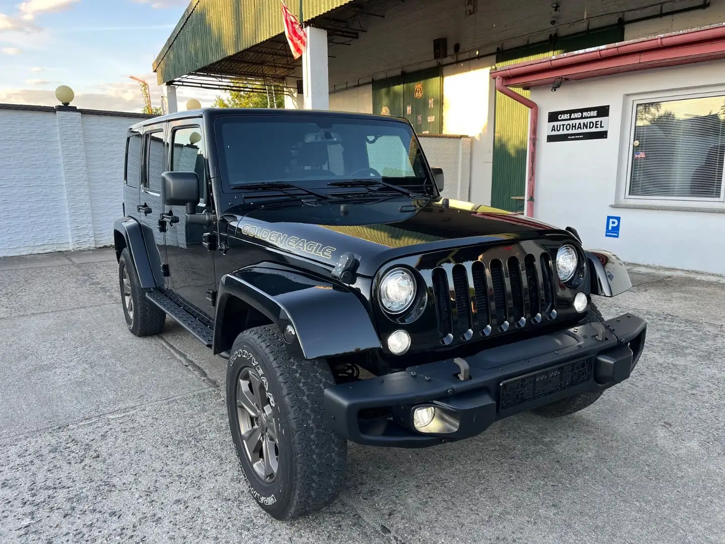 Jeep Wrangler 3.6l V6 Unlimited Golden Eagle Autom. Fekete - 1