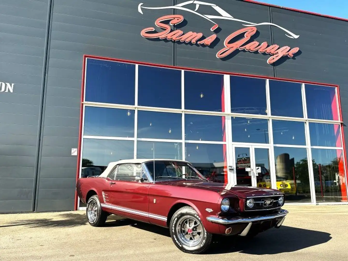 Ford Mustang Code-A Cab 1966 V8 289 NEUF Золотистый - 2