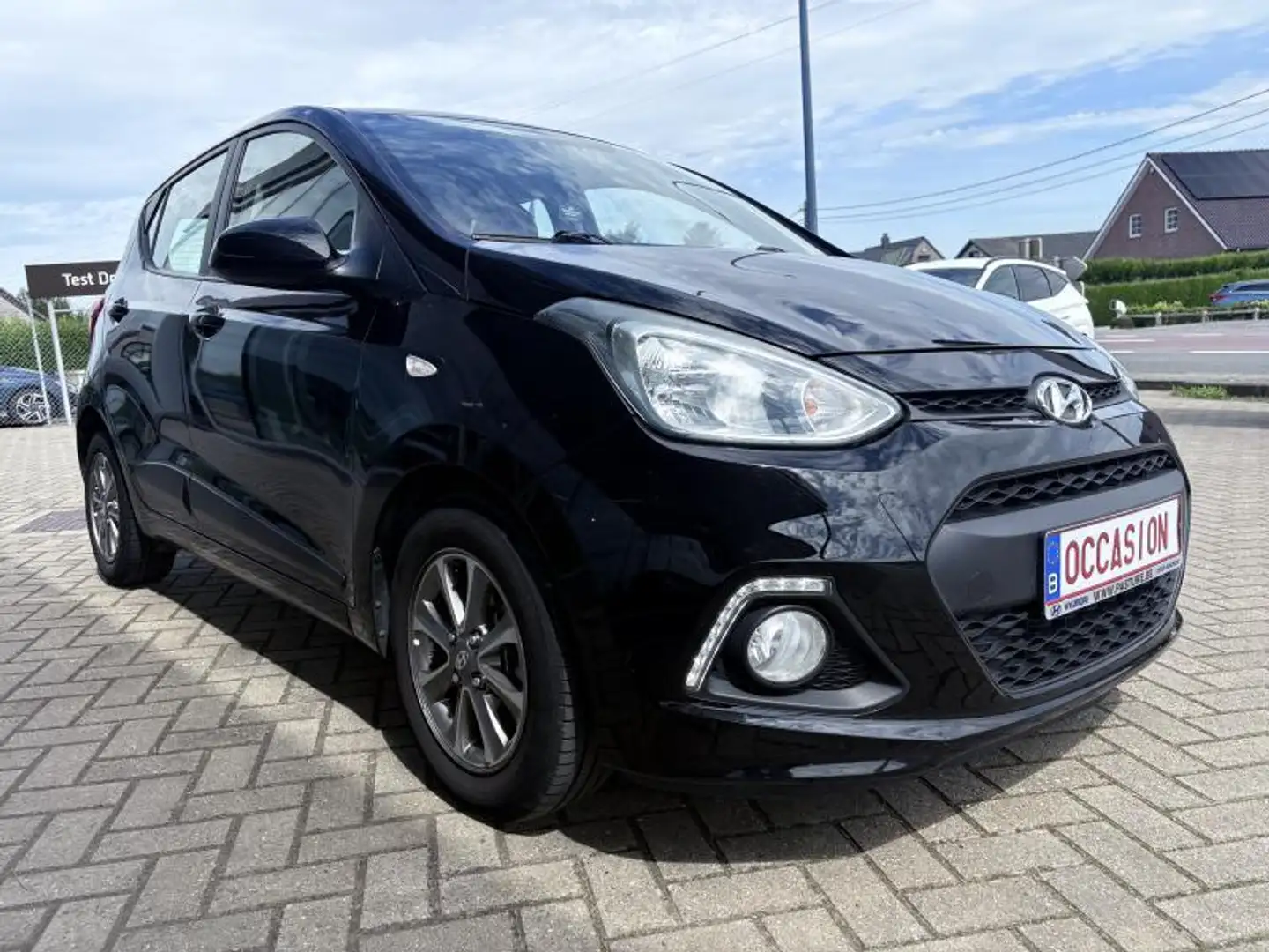 Hyundai i10 BlackLine Zwart - 2