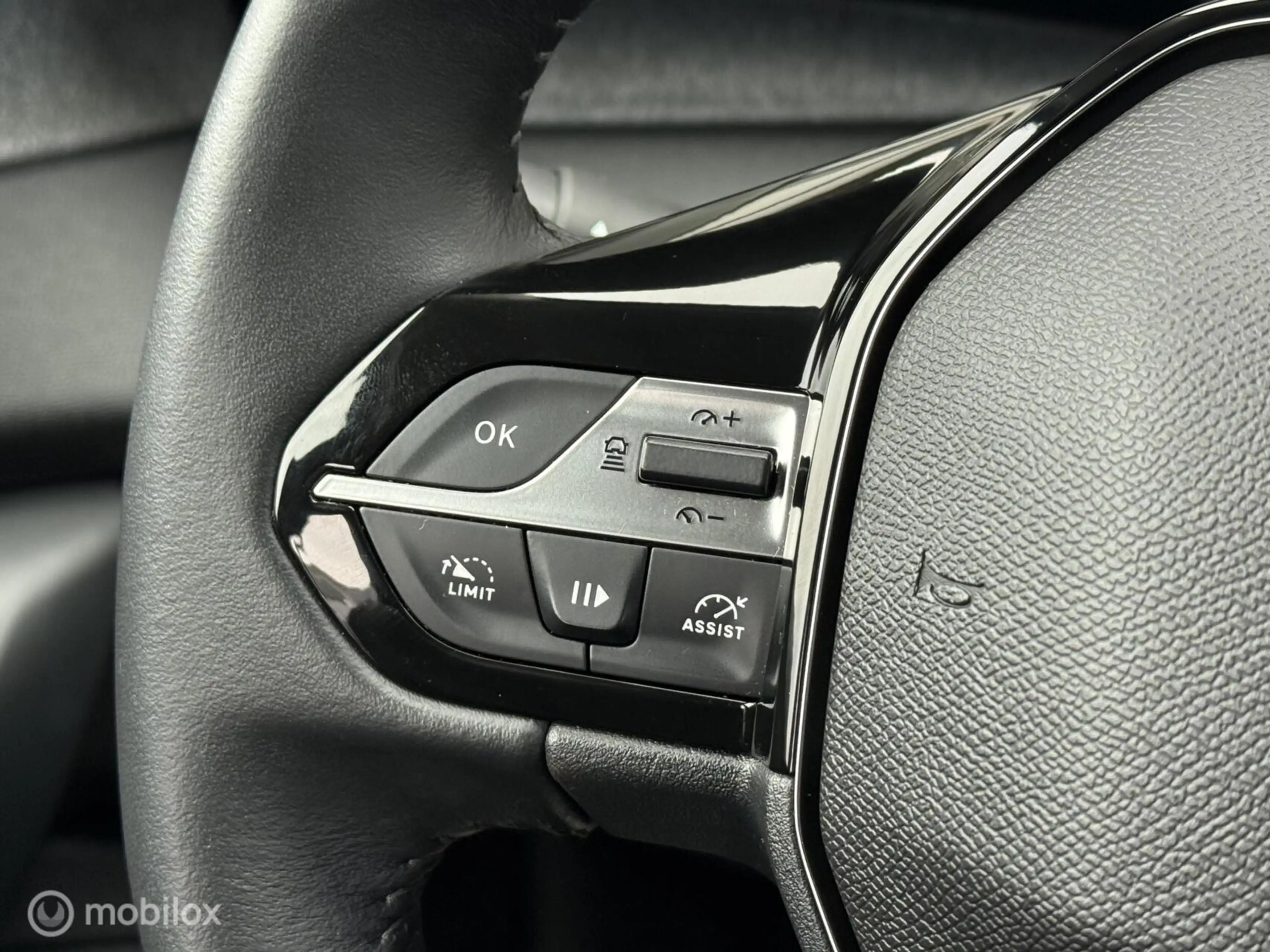 Peugeot 308 1.2 PureTech Allure Pack 360-Camera CarPlay Sfeerv — photo 15