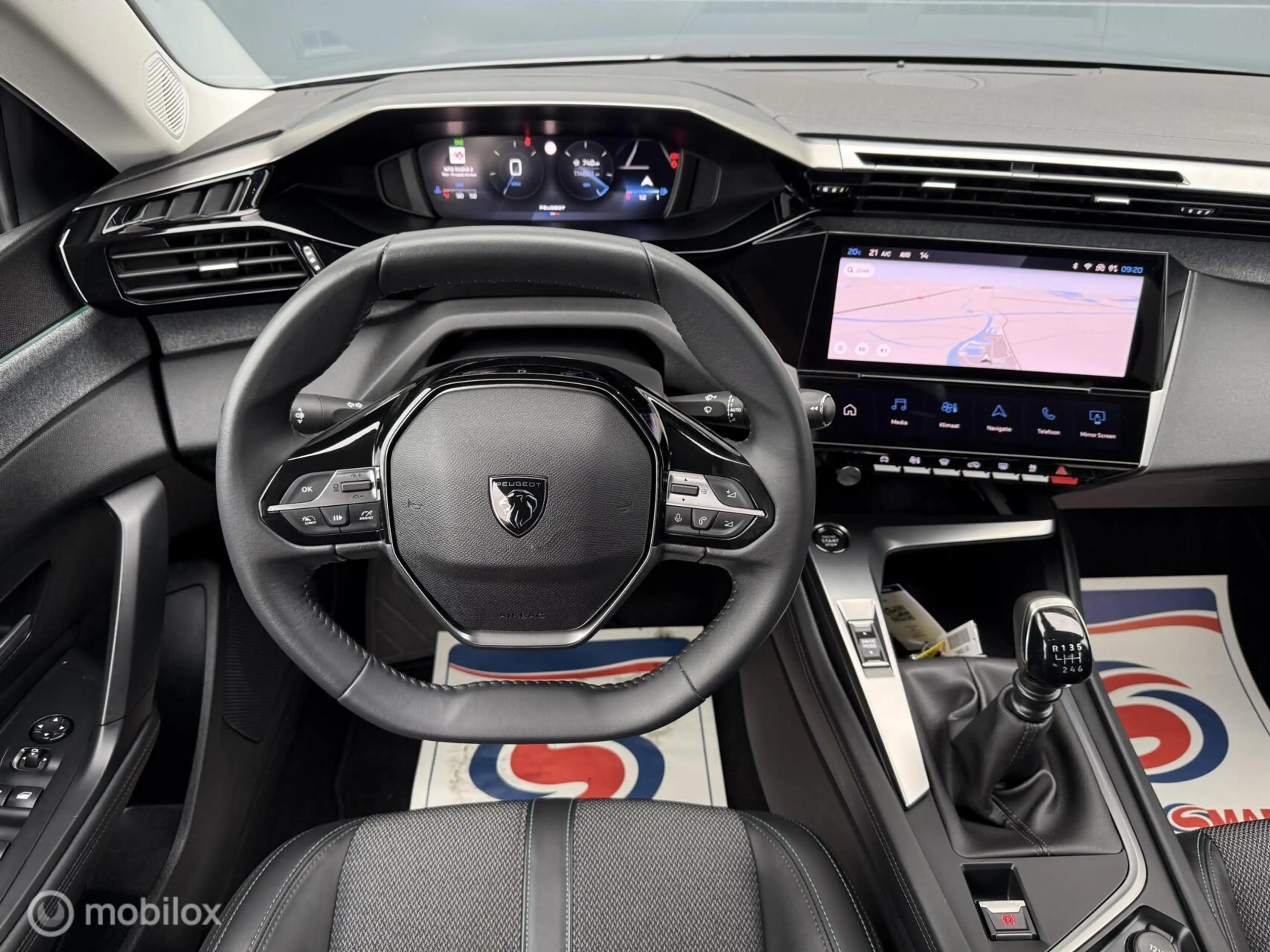 Peugeot 308 1.2 PureTech Allure Pack 360-Camera CarPlay Sfeerv — photo 31
