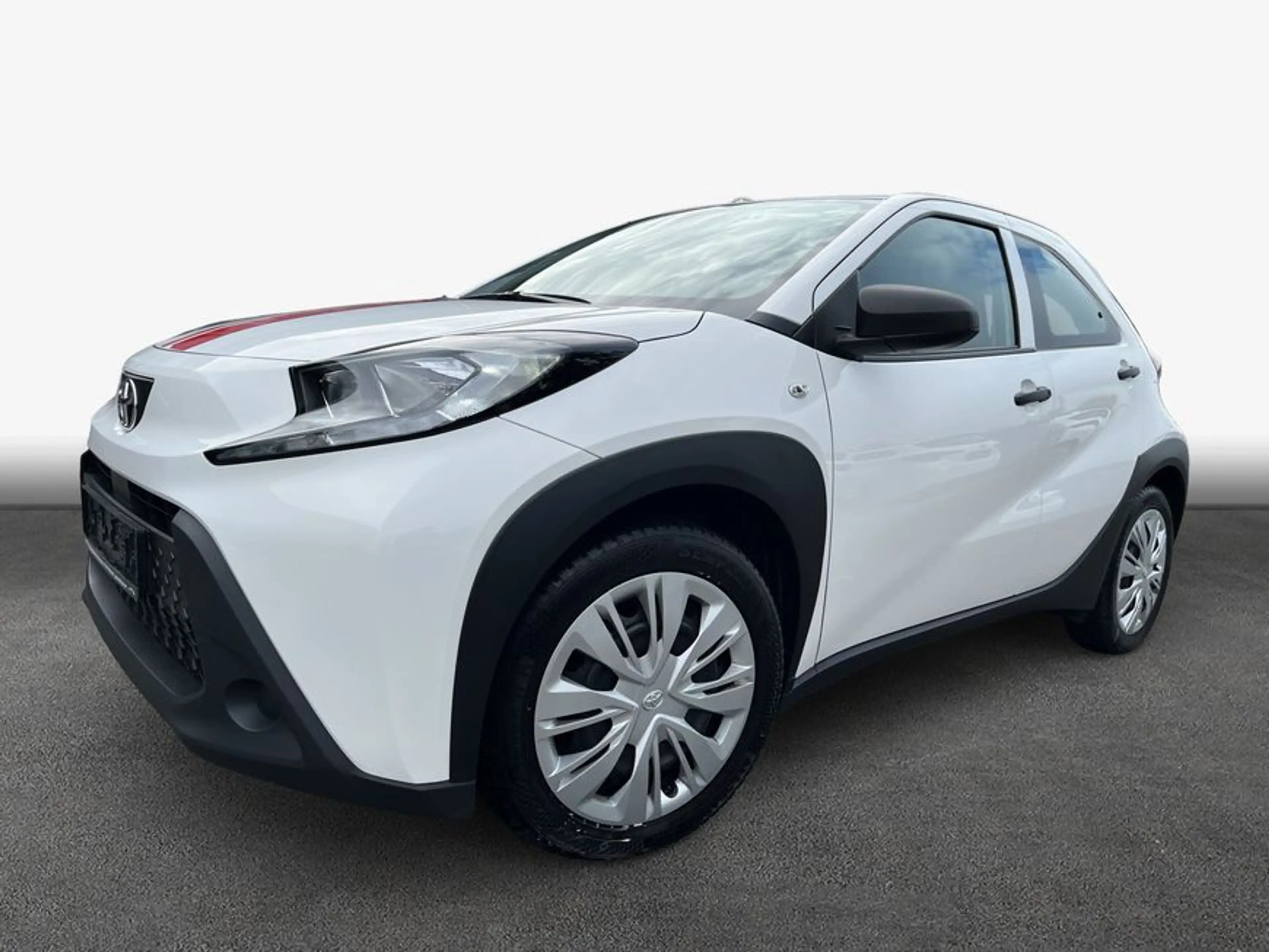 Toyota Aygo X X *Klima*Allwetter*Spurhalte* — photo 6