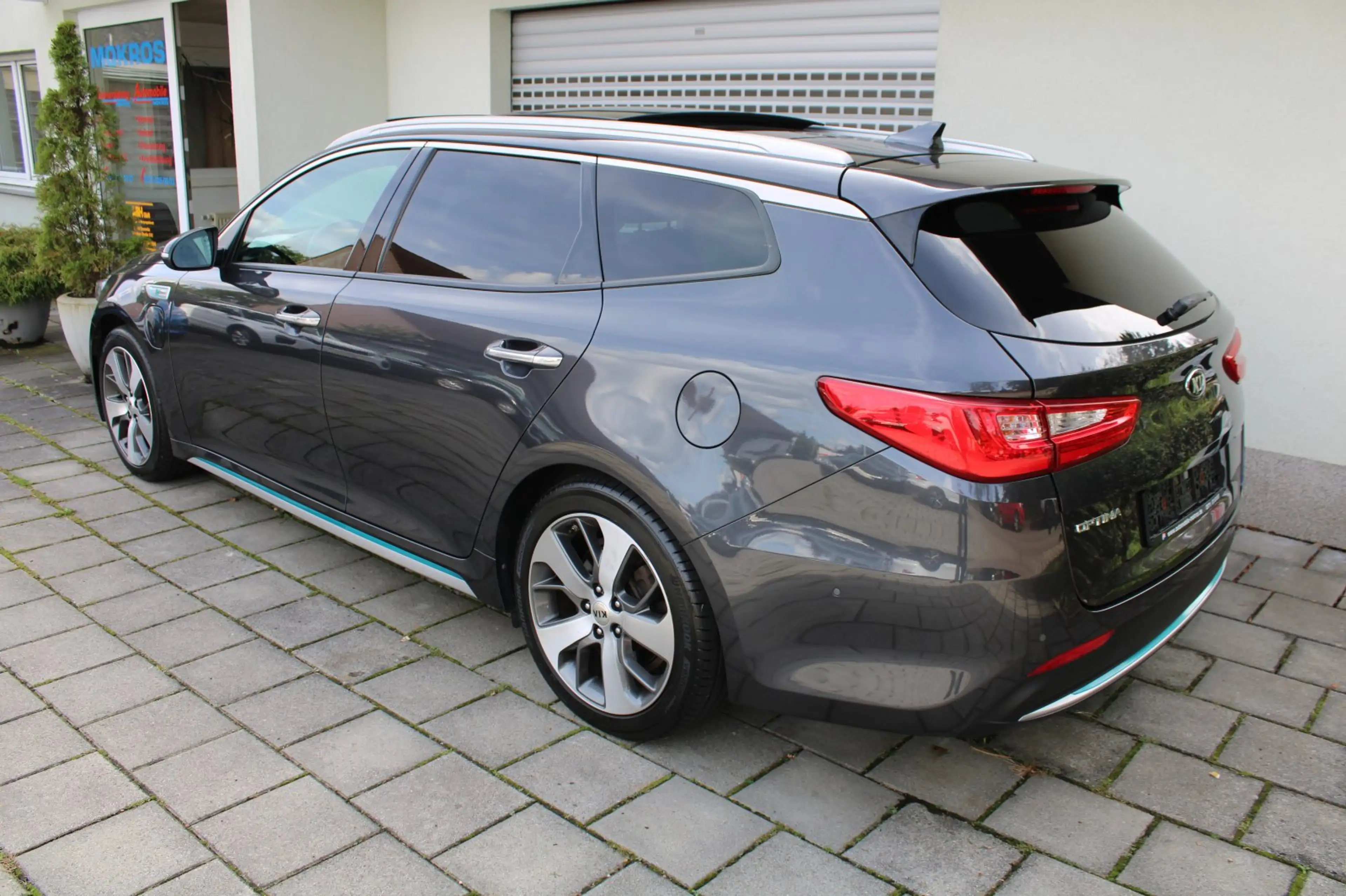 Kia Optima Sportswagon 2.0 GDI Plug-In Hybrid Spirit Navigati — photo 3