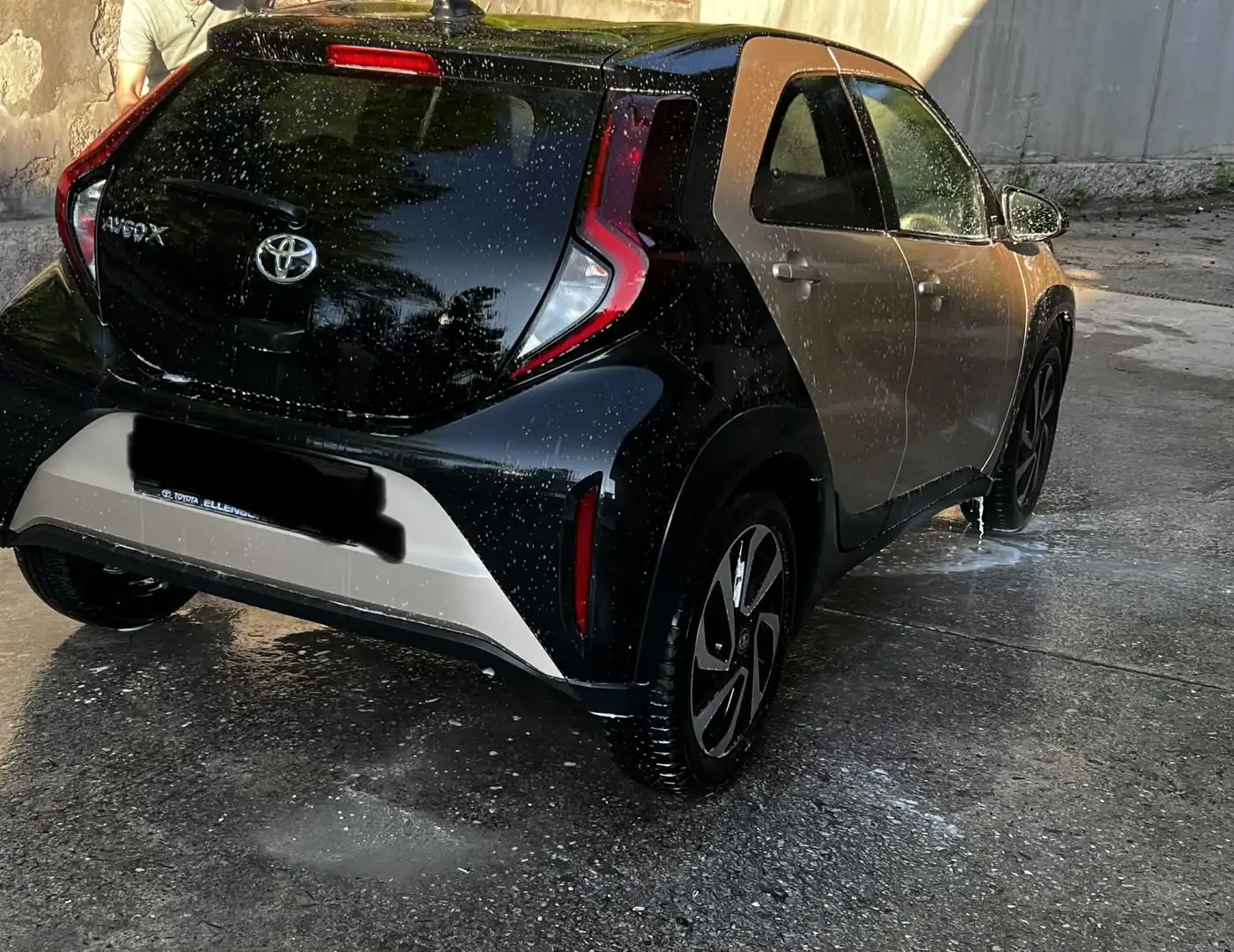 Toyota Aygo X S-CVT Explore - 1