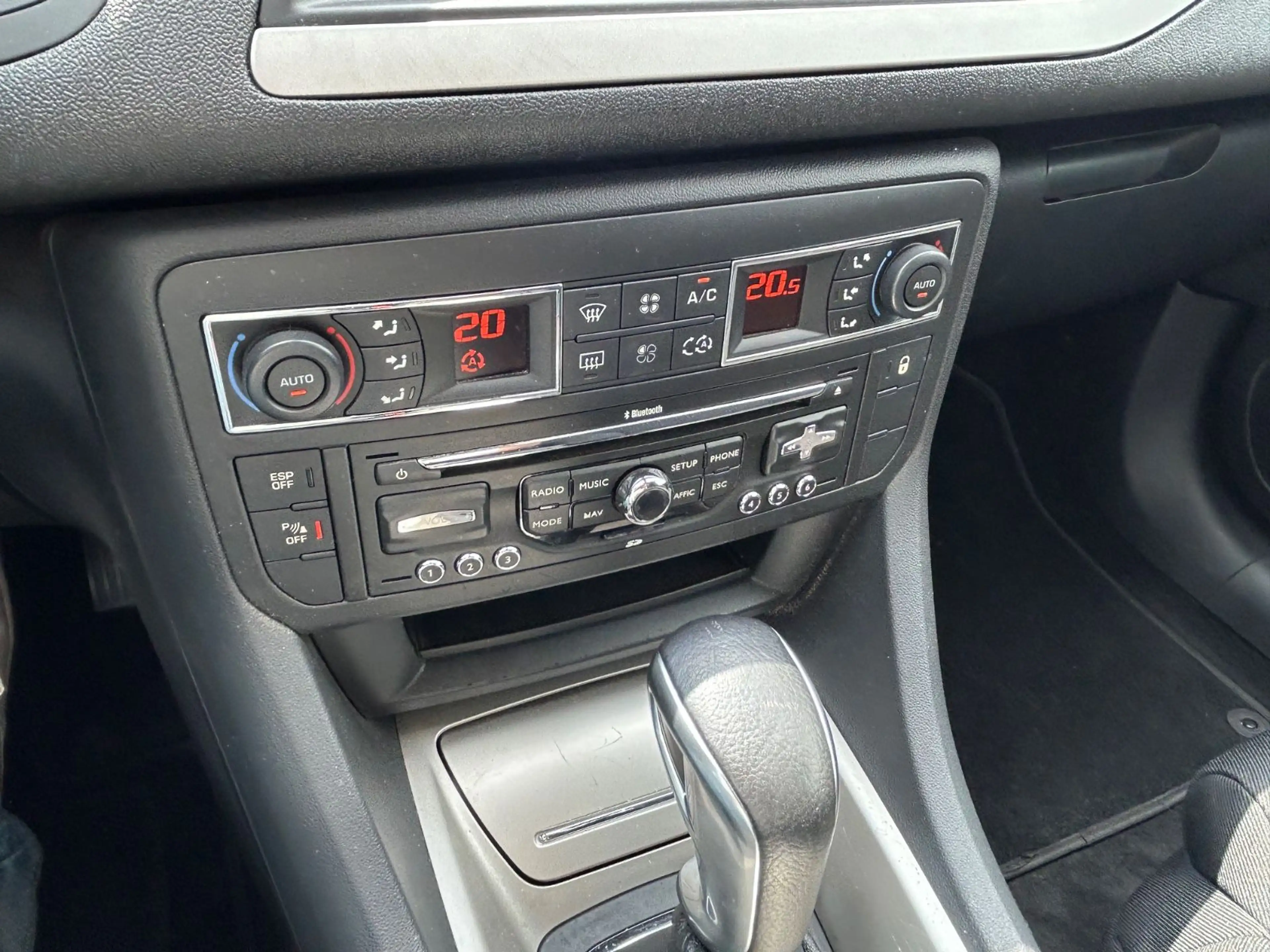 Citroen C5 Lim. Tendance *Automatik*Navi*Bluetooth*PDC* — photo 12