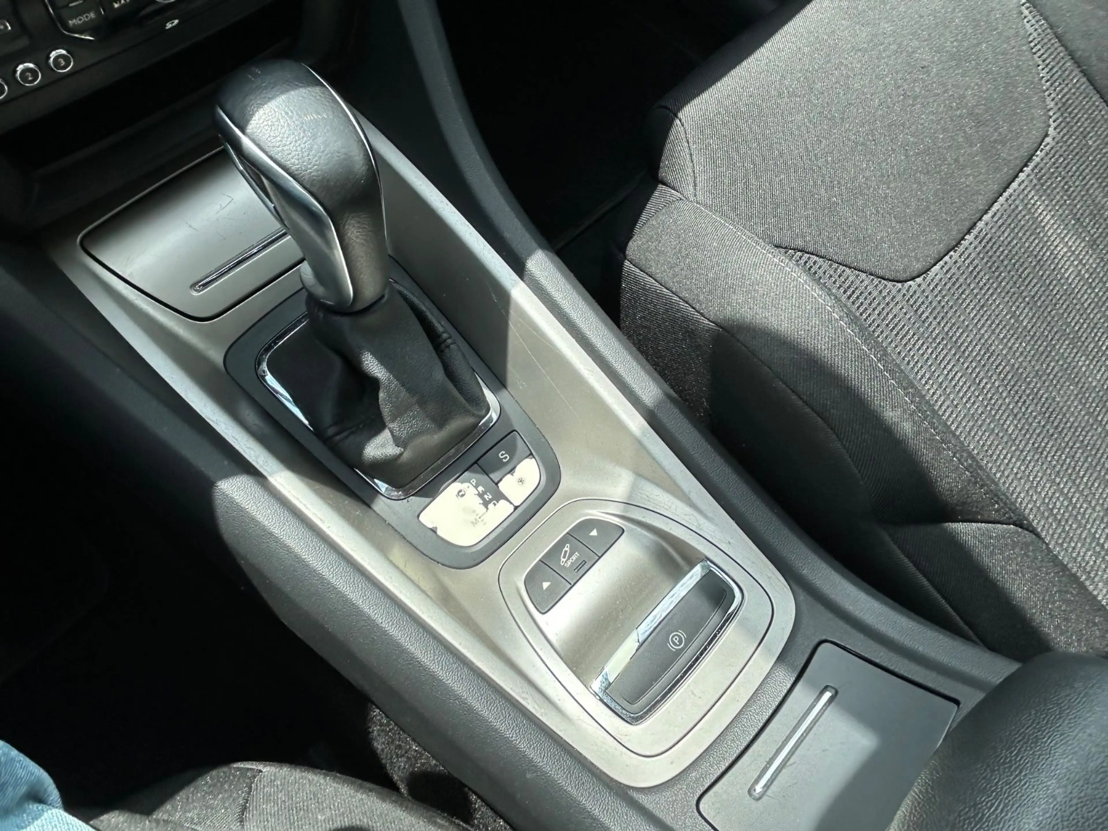 Citroen C5 Lim. Tendance *Automatik*Navi*Bluetooth*PDC* — photo 13