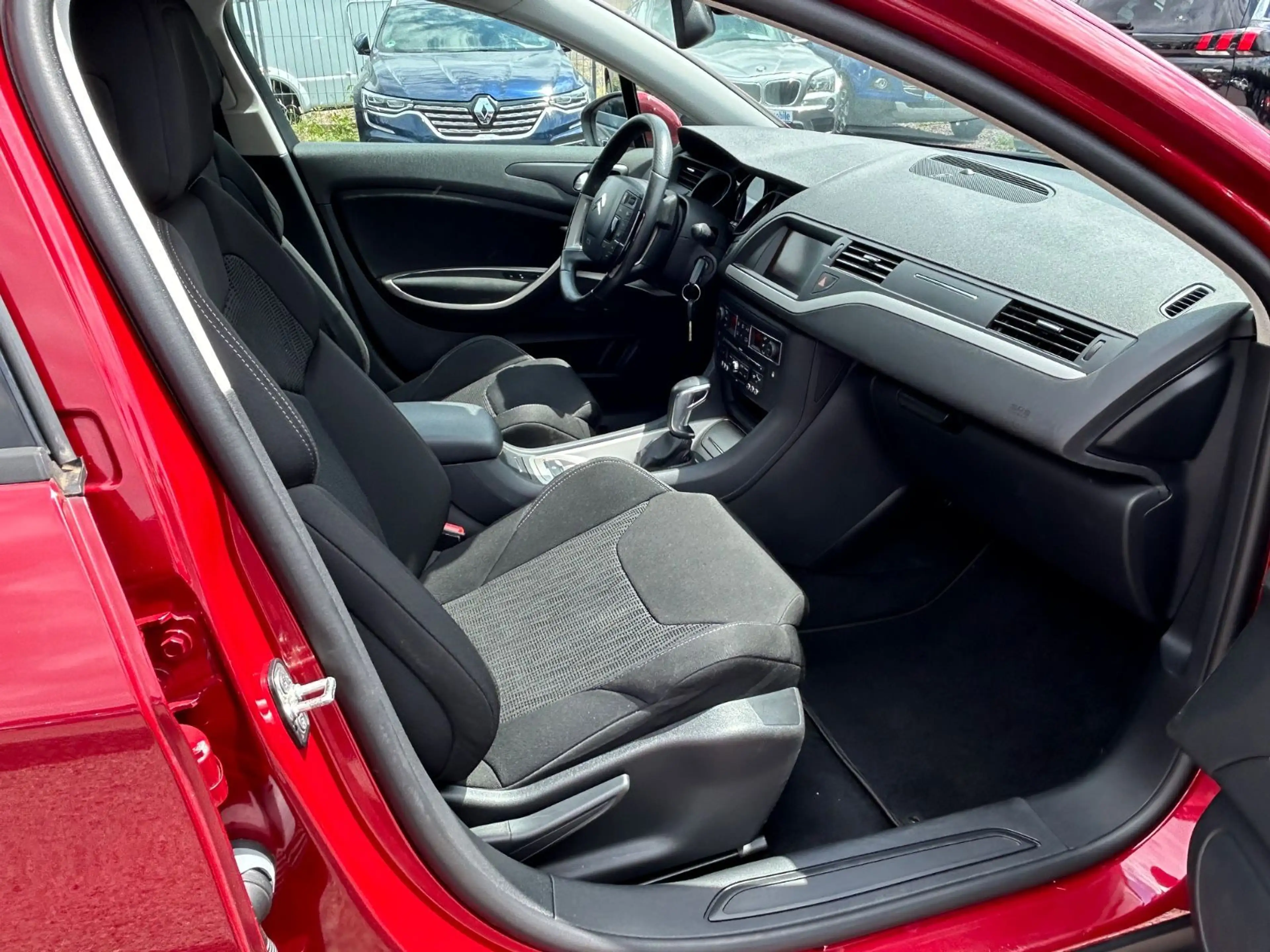 Citroen C5 Lim. Tendance *Automatik*Navi*Bluetooth*PDC* — photo 9