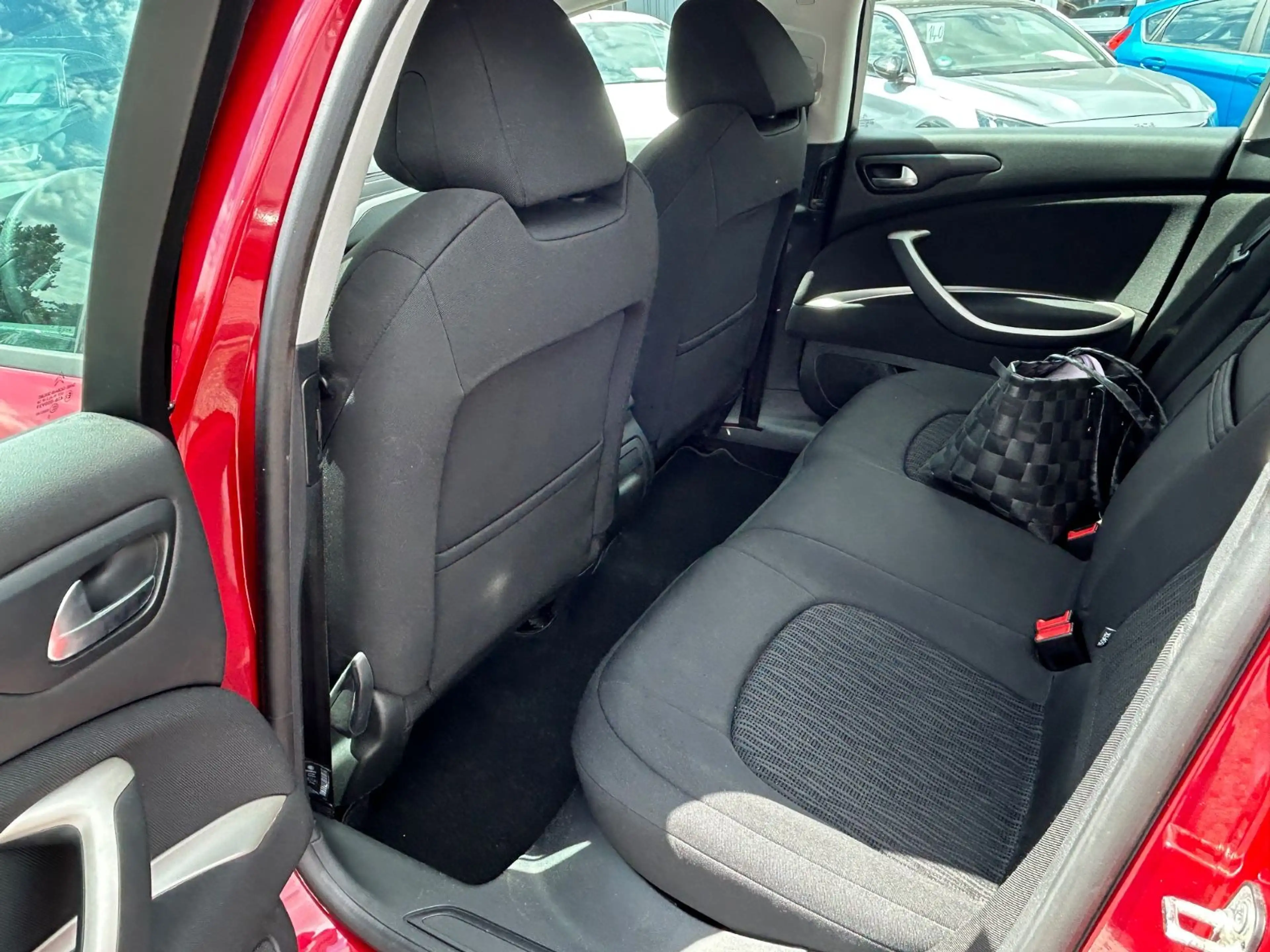 Citroen C5 Lim. Tendance *Automatik*Navi*Bluetooth*PDC* — photo 8