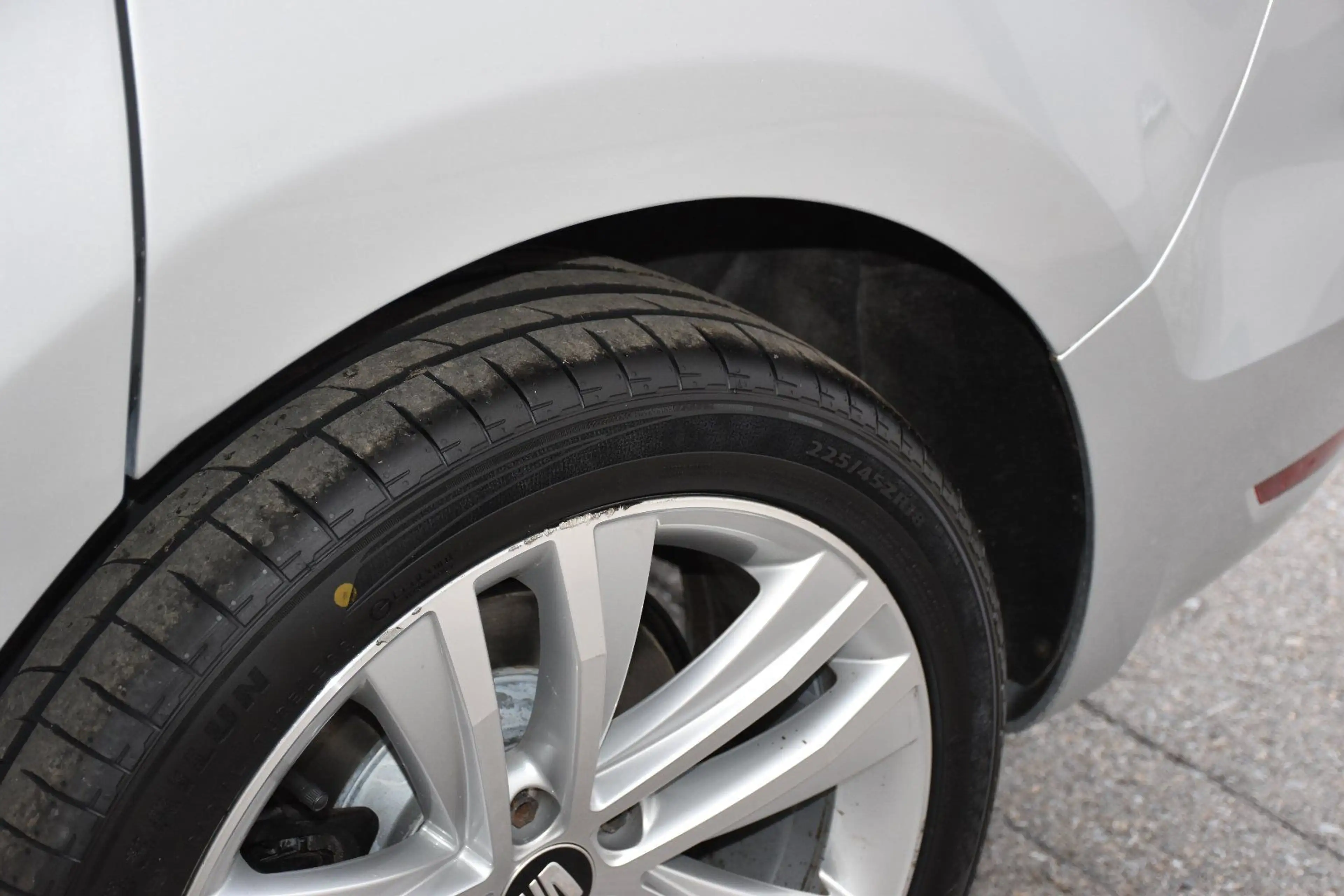 SEAT Alhambra 2.0 TDI 4Drive / Anhängerkupplung / Service+Brems — photo 13
