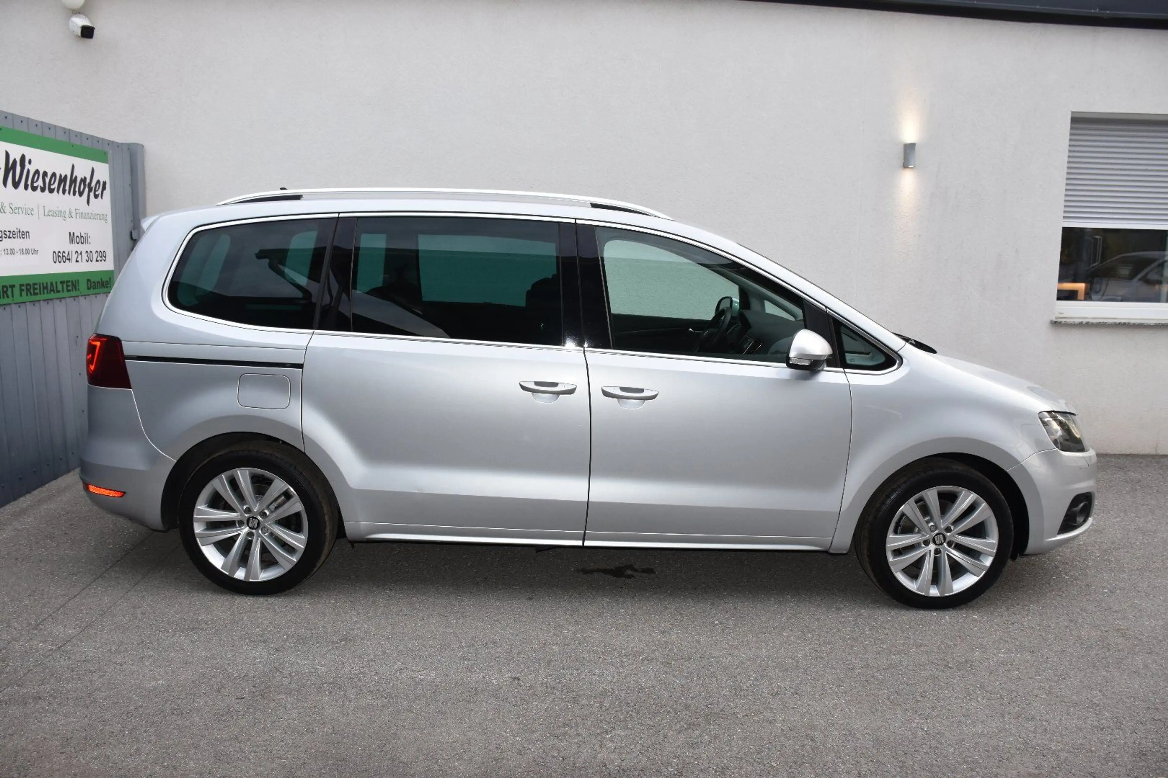SEAT Alhambra 2.0 TDI 4Drive / Anhängerkupplung / Service+Brems — photo 3