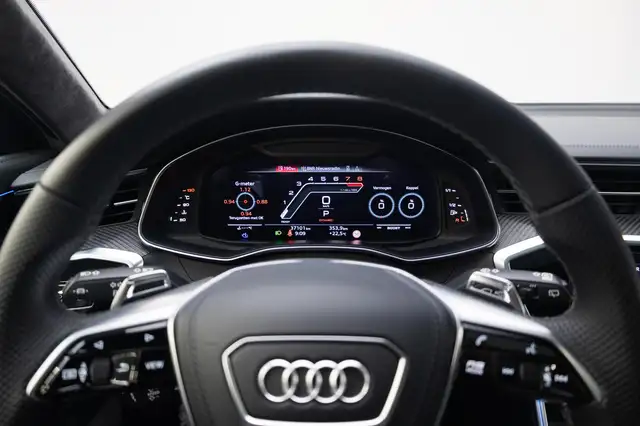 Audi RS6 view 20