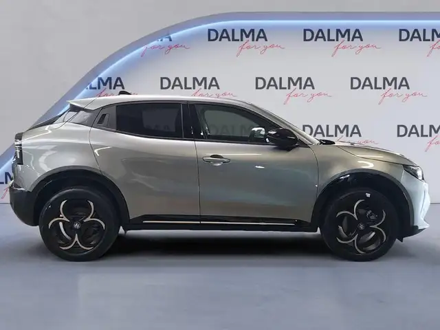 Alfa Romeo Junior view 6