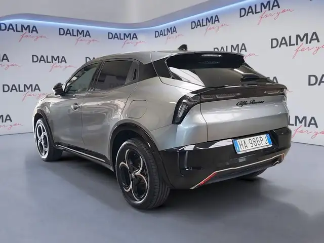 Alfa Romeo Junior view 3